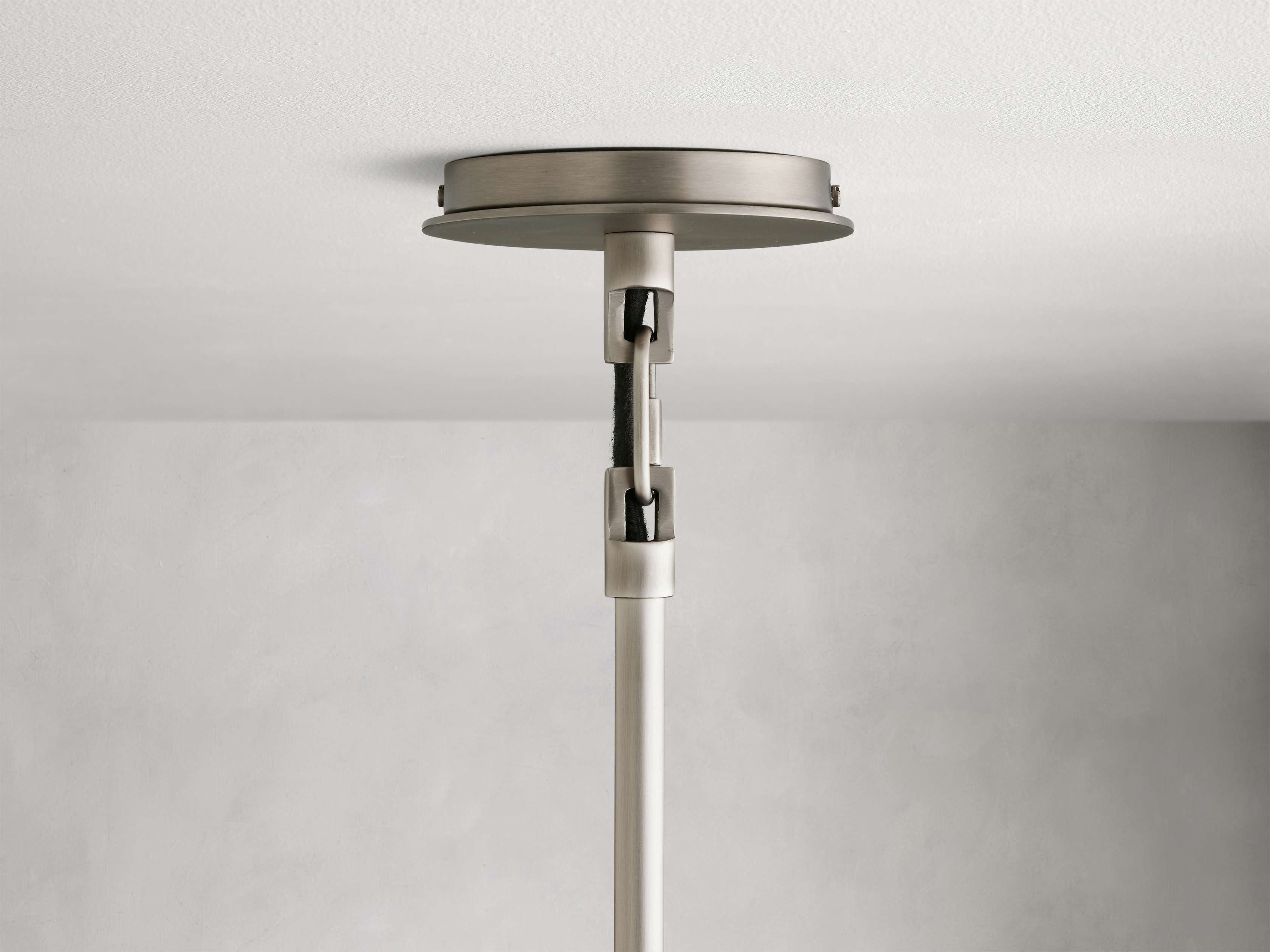 Linden Pendant