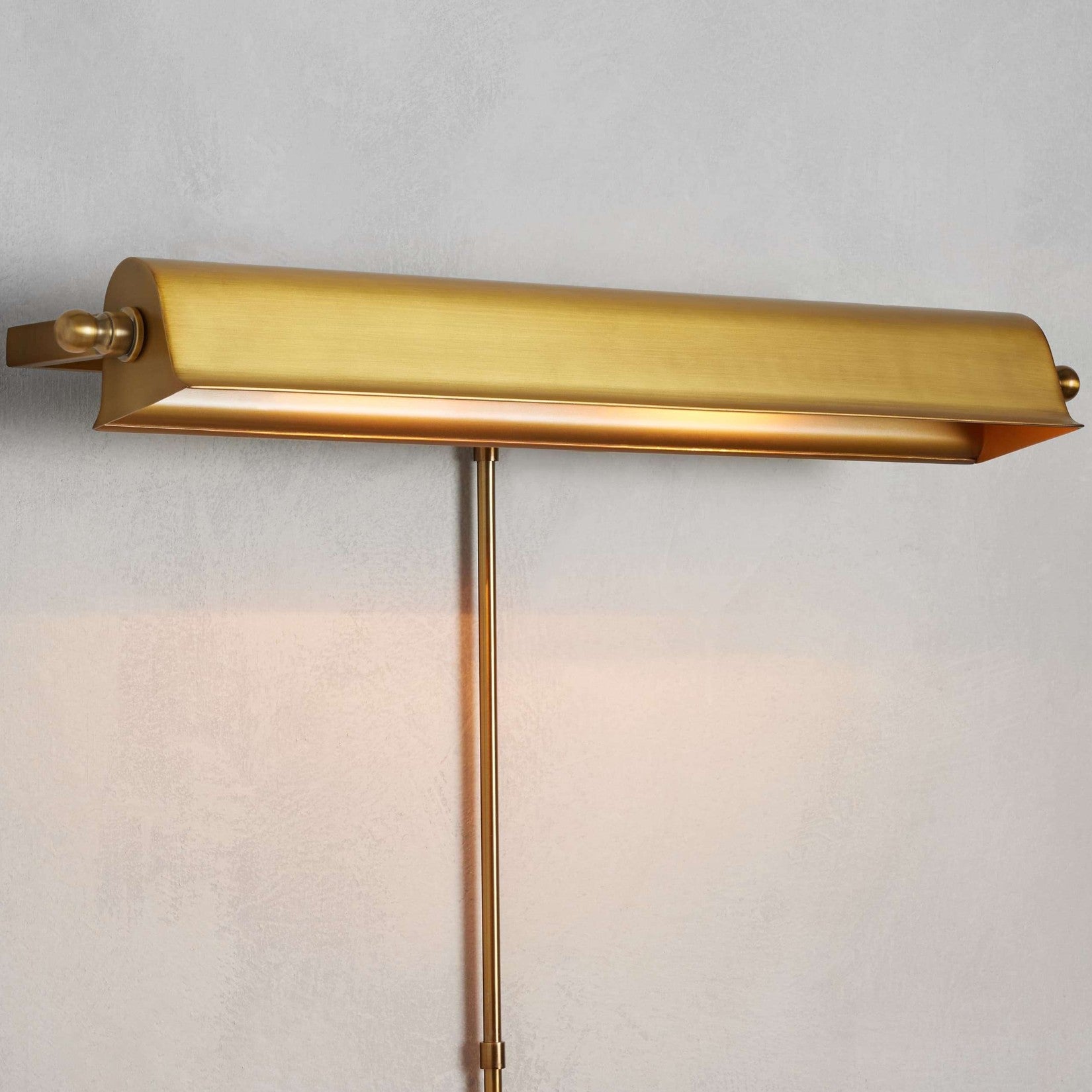 Tremont Picture Light