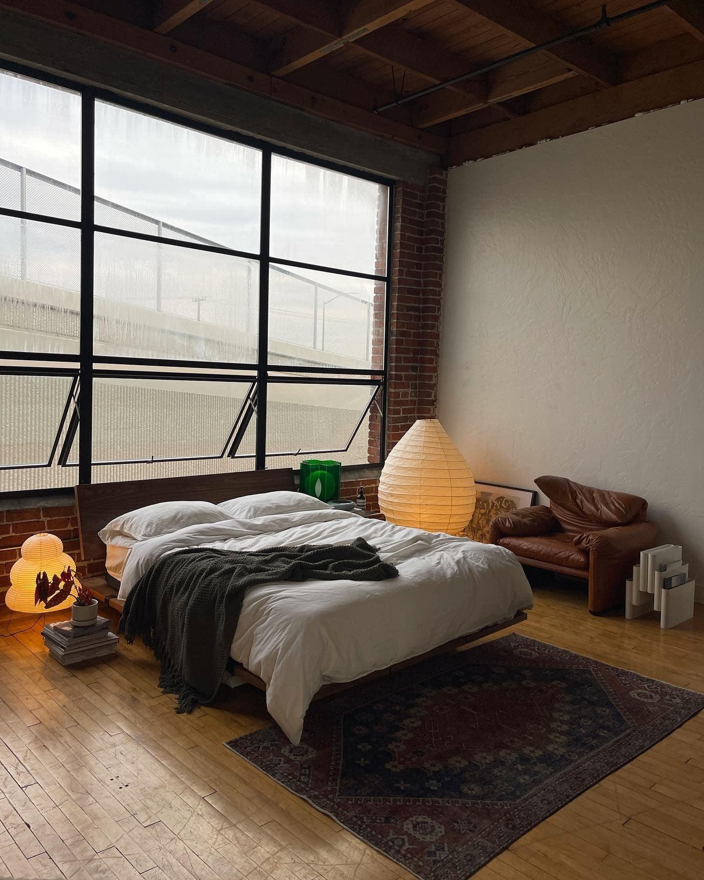 Akari Table Lamp
