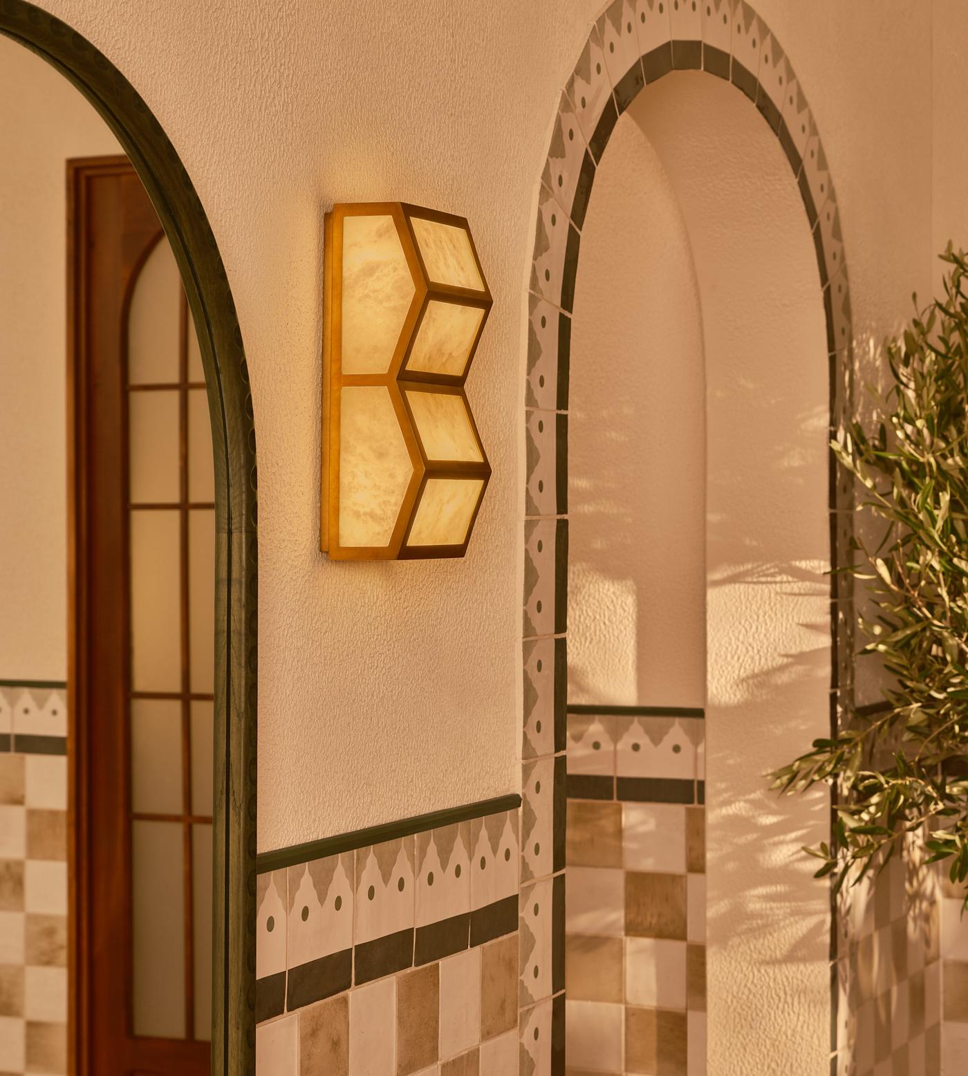 Alabaster Cascade Alabaster Wall Light, Hardwired Wall Sconce, detail 2