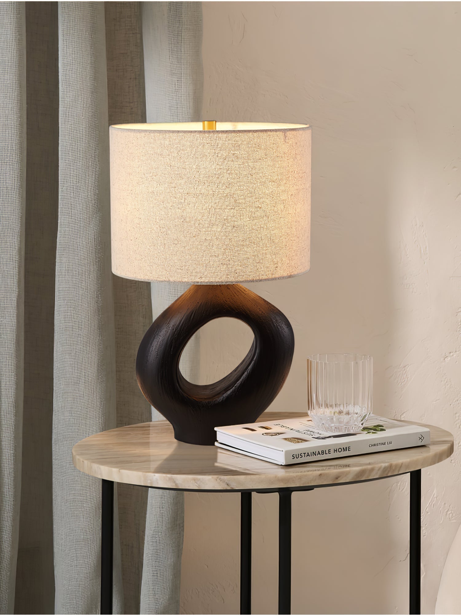 Amara Sculptural Table Lamp detail view 8