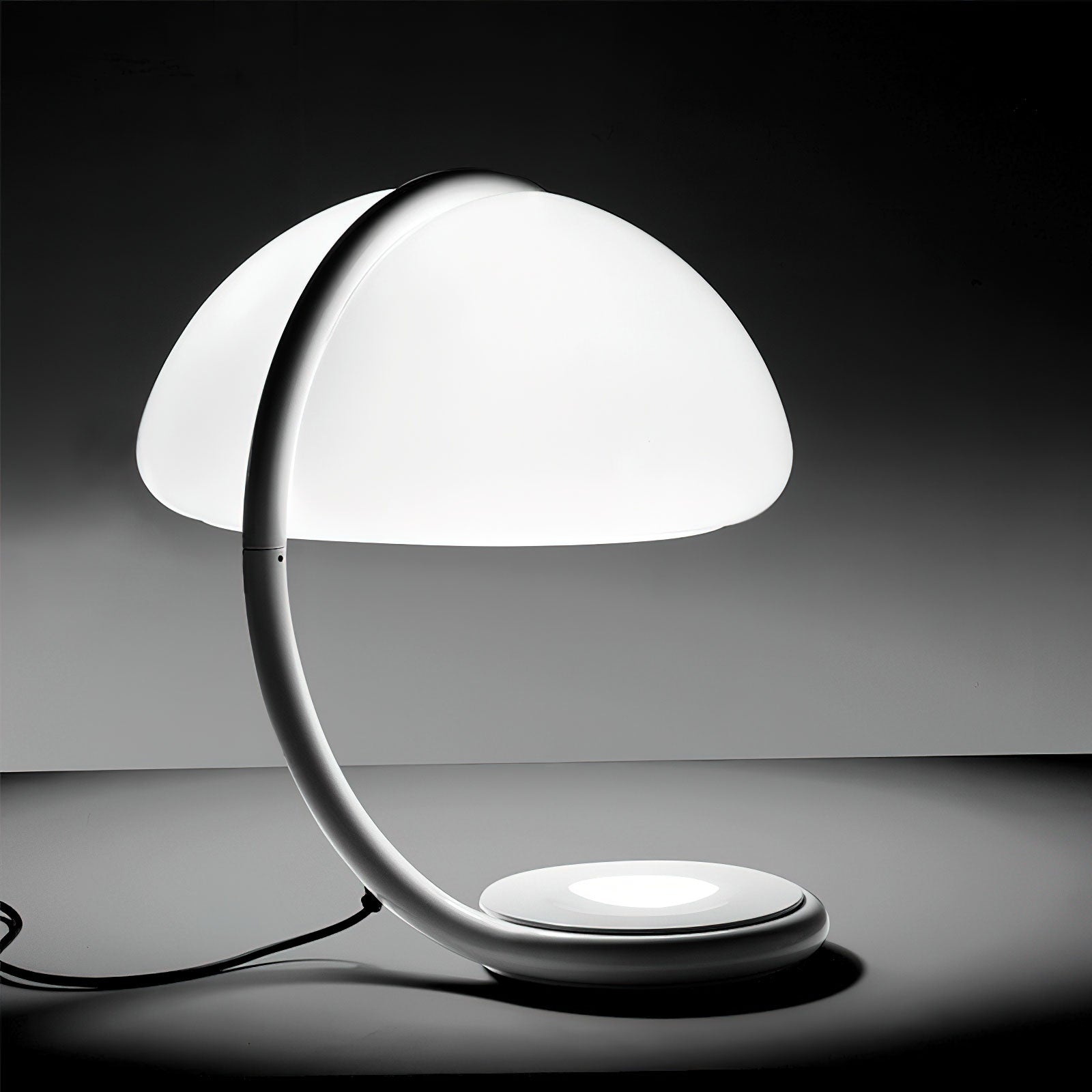 Arc Glow Table Lamp 17.7