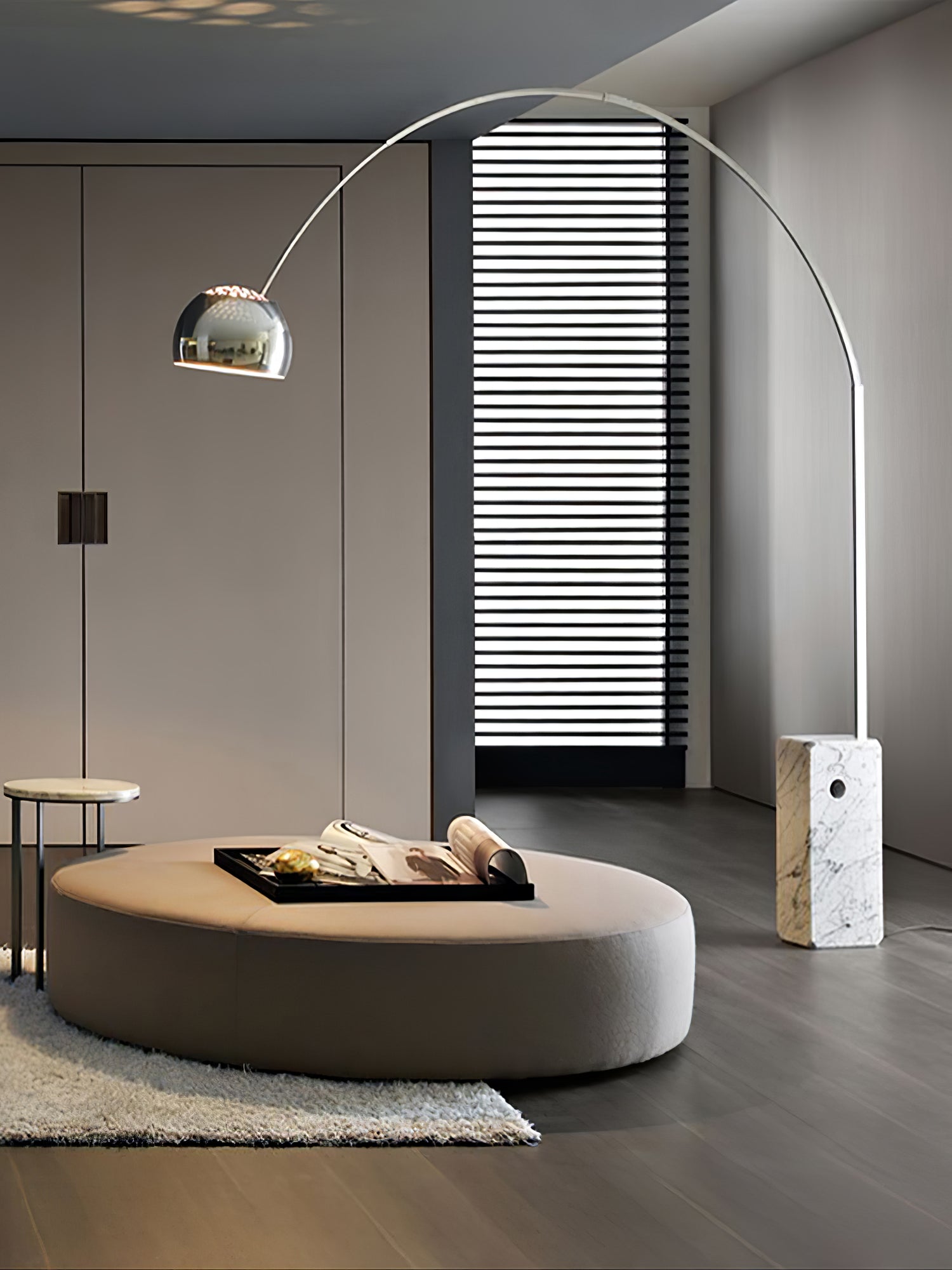Arcadia Lu x e Floor Lamp