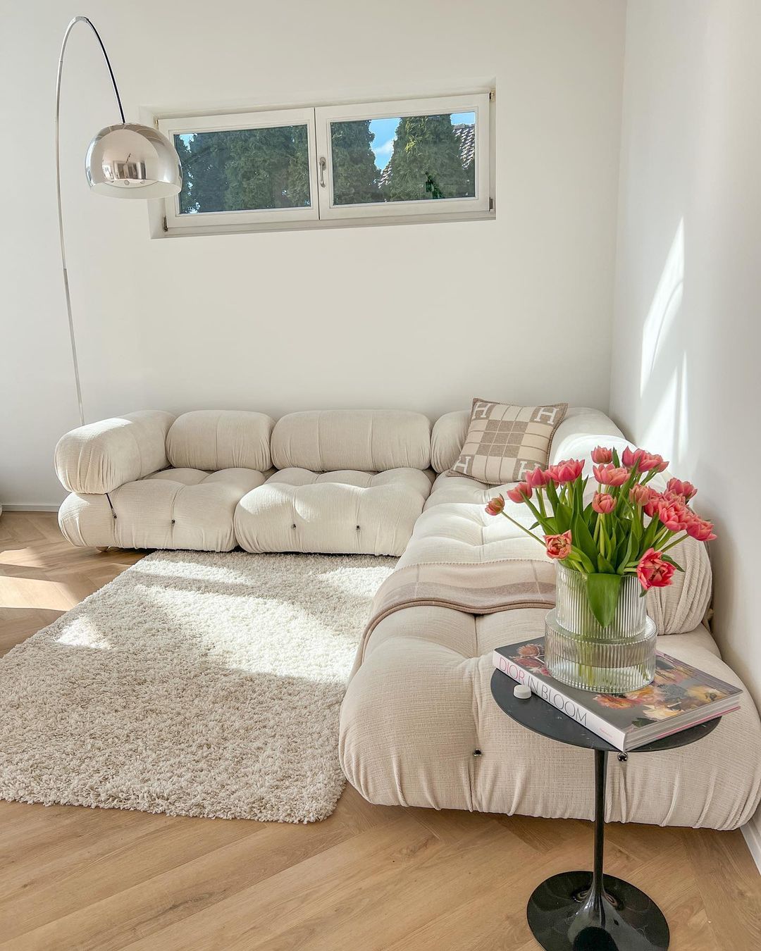 Arcadia Lu x e Floor Lamp