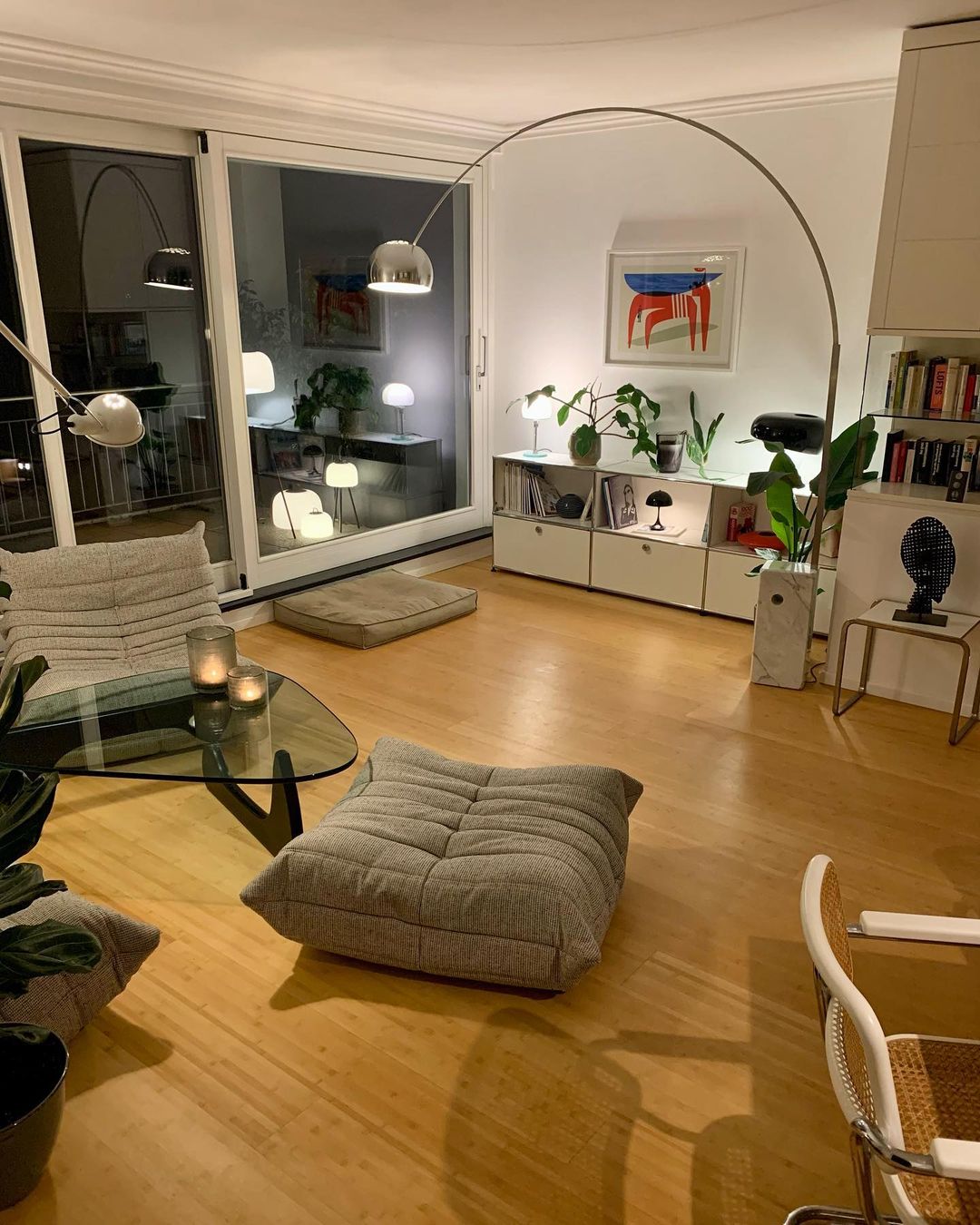 Arcadia Lu x e Floor Lamp
