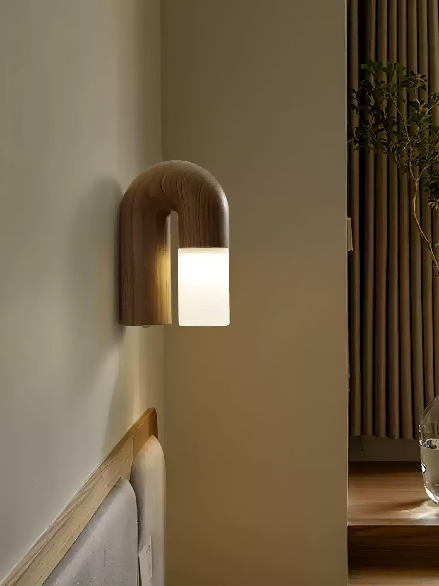 Arcus Wood Wall Lamp 7.1