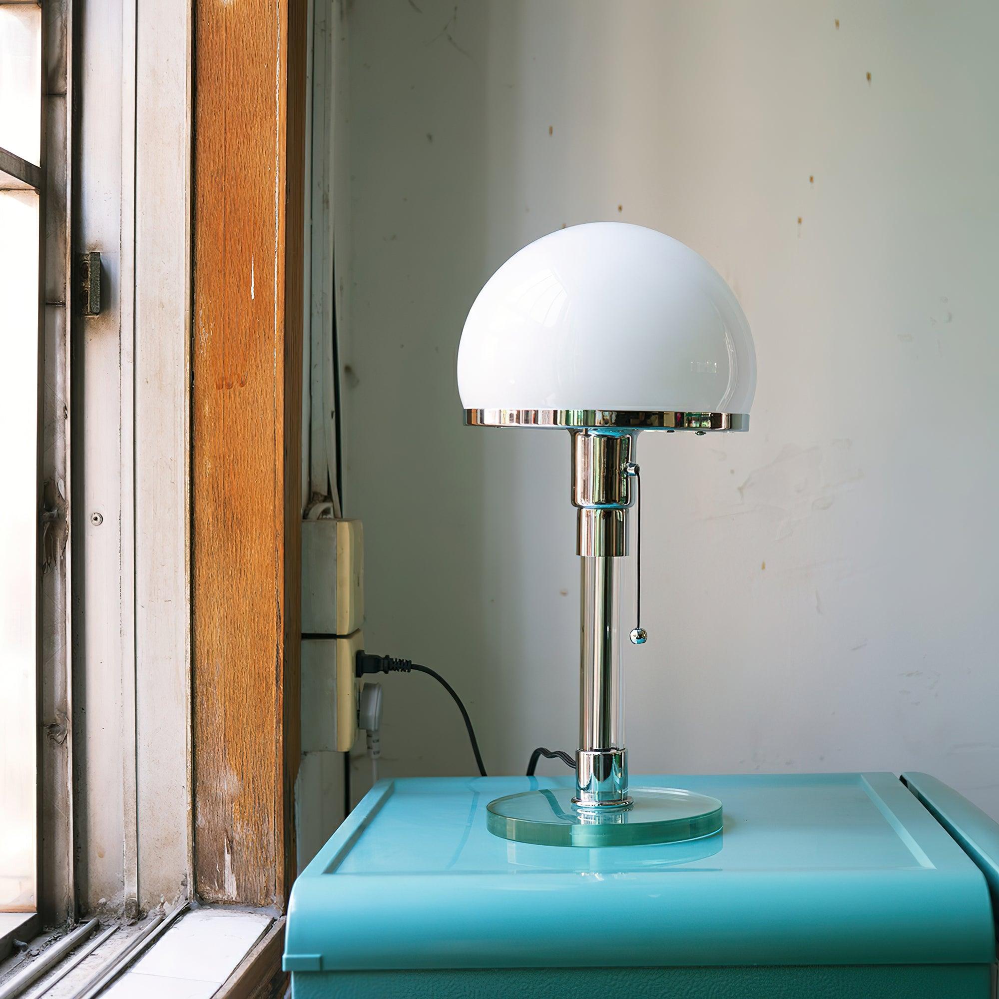 Bauhaus Table Lamp 7.9