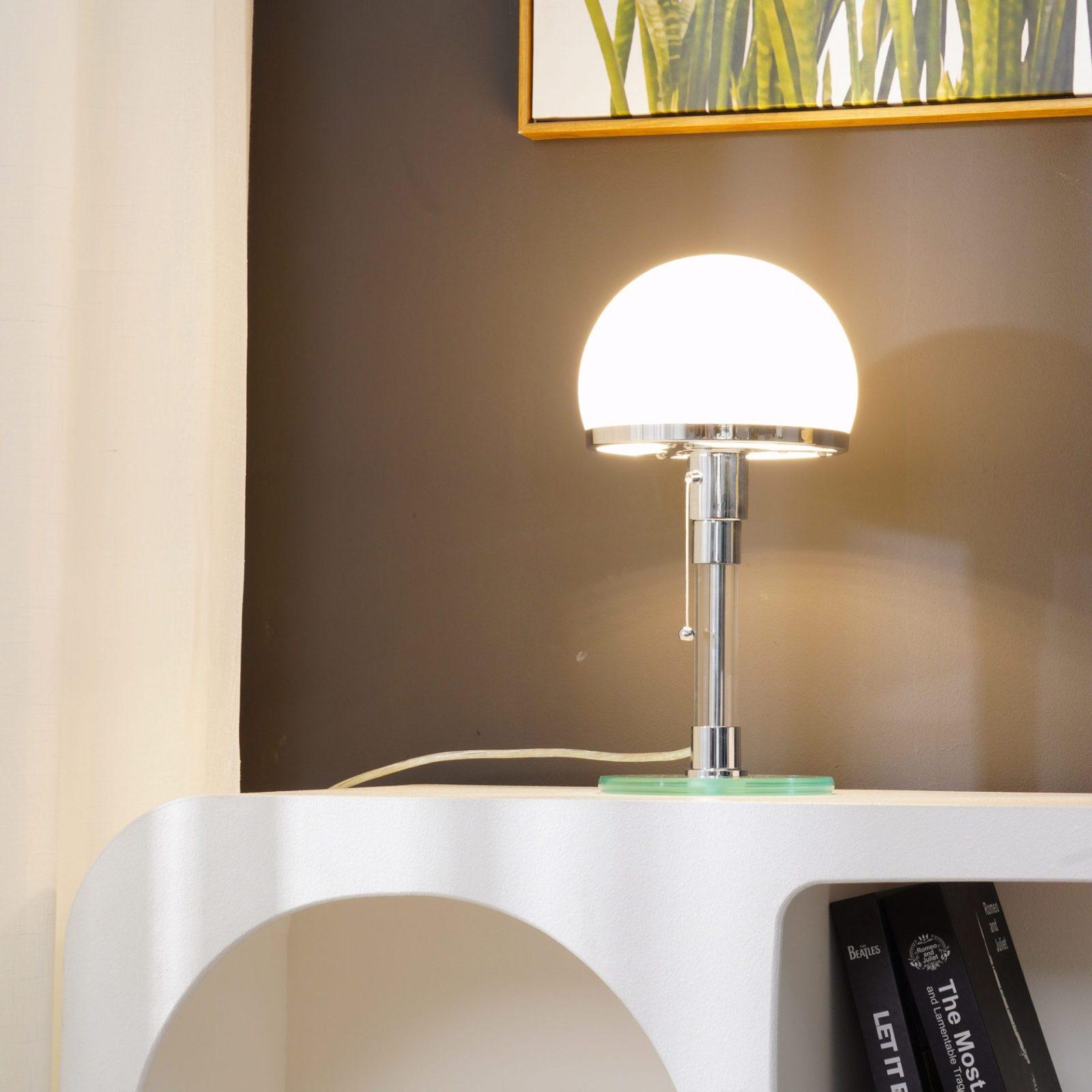 Bauhaus Table Lamp 7.9