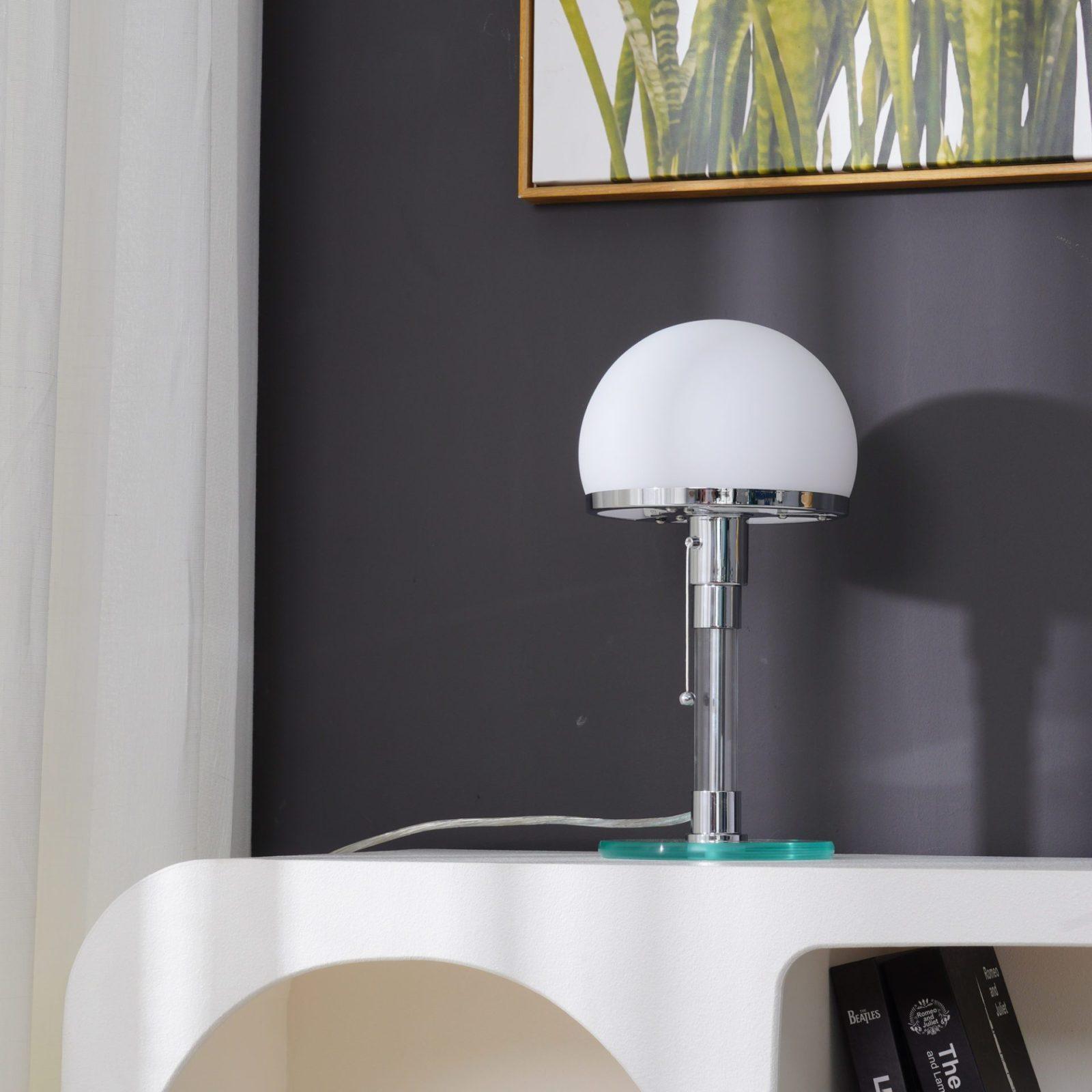 Bauhaus Table Lamp 7.9