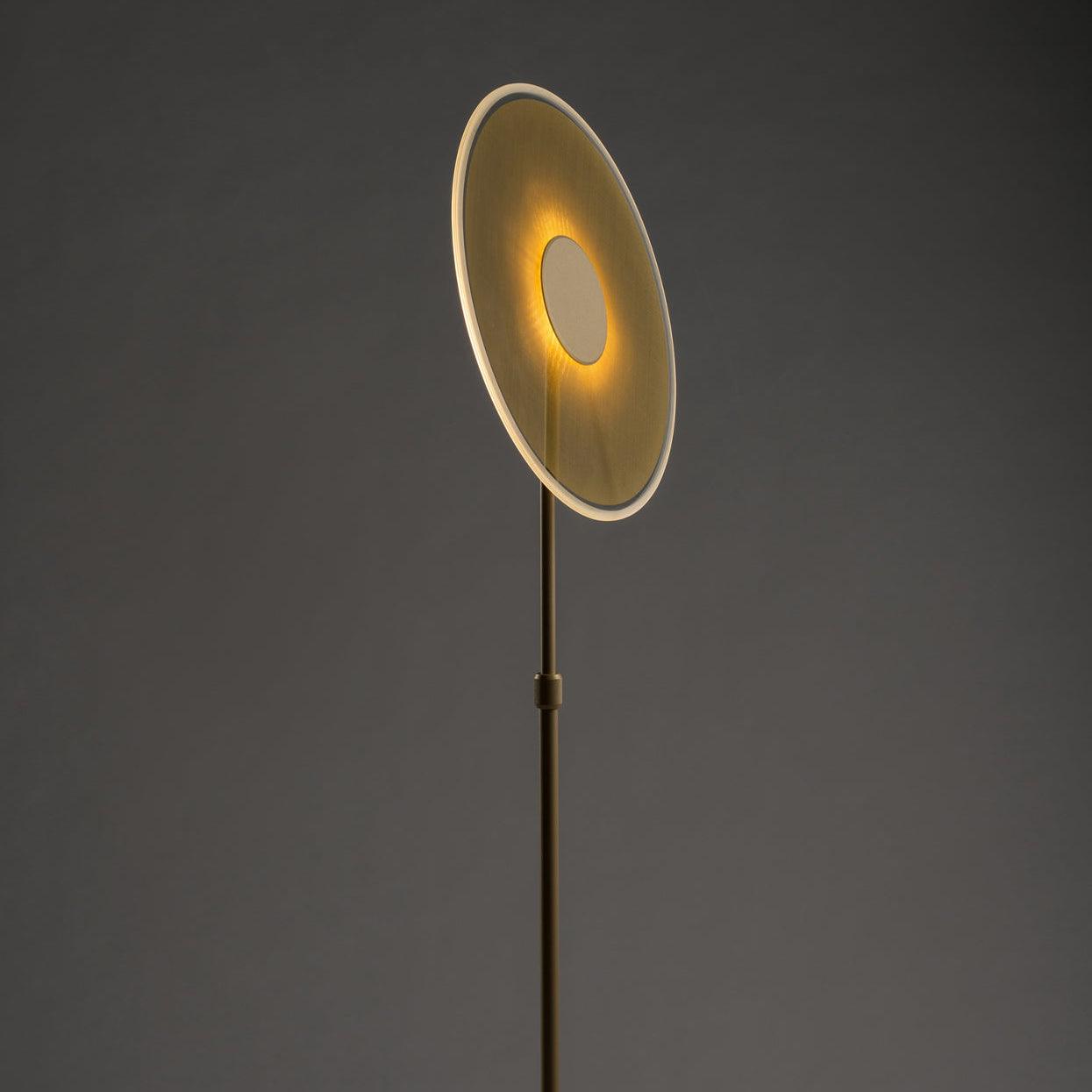 Lu x ora Floor Lamp