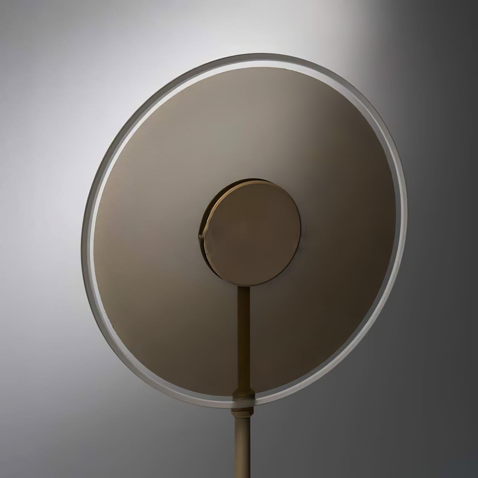 Lu x ora Floor Lamp