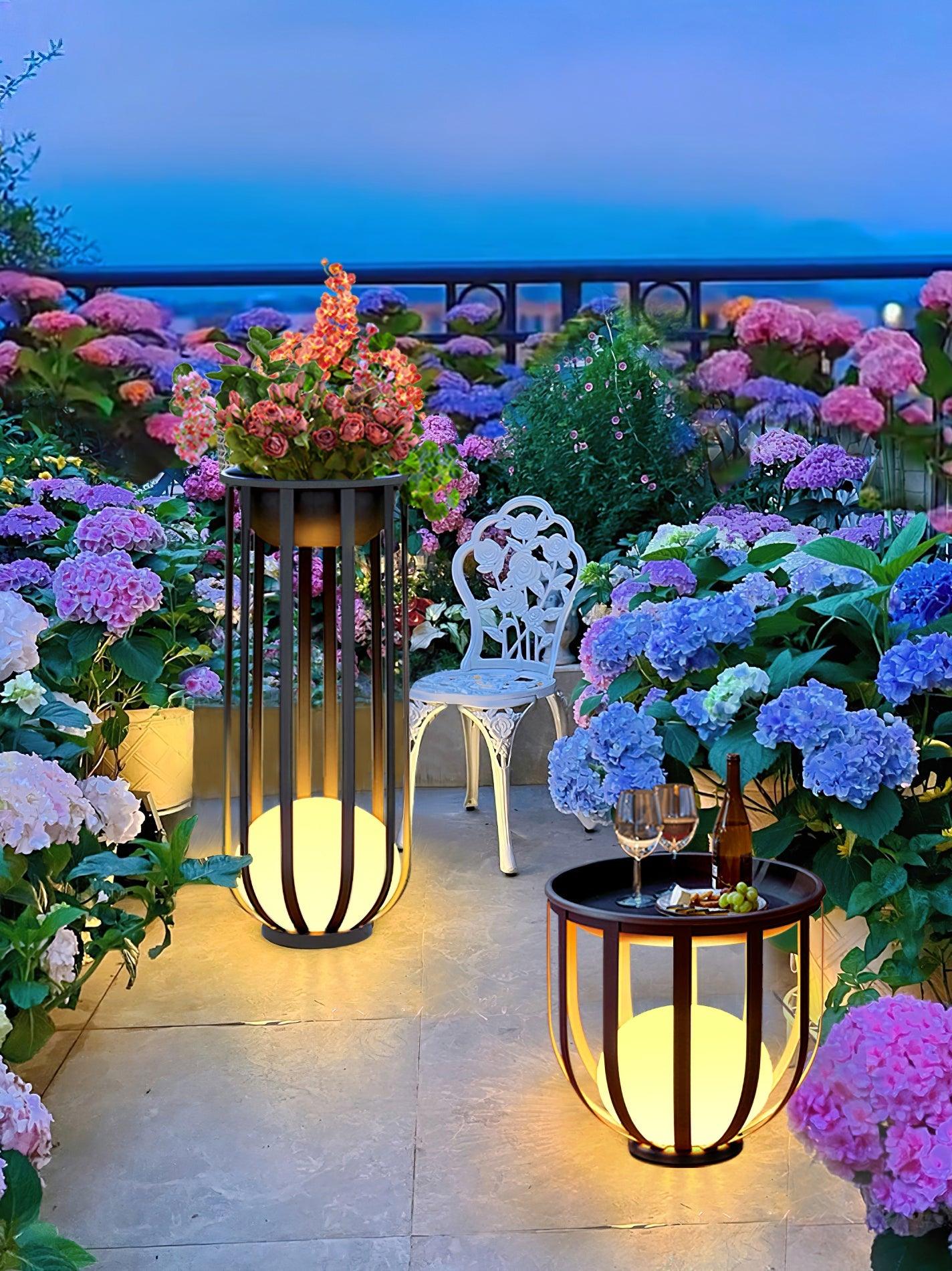 Bols Garden Solar Outdoor Floor Lamp detail view 25