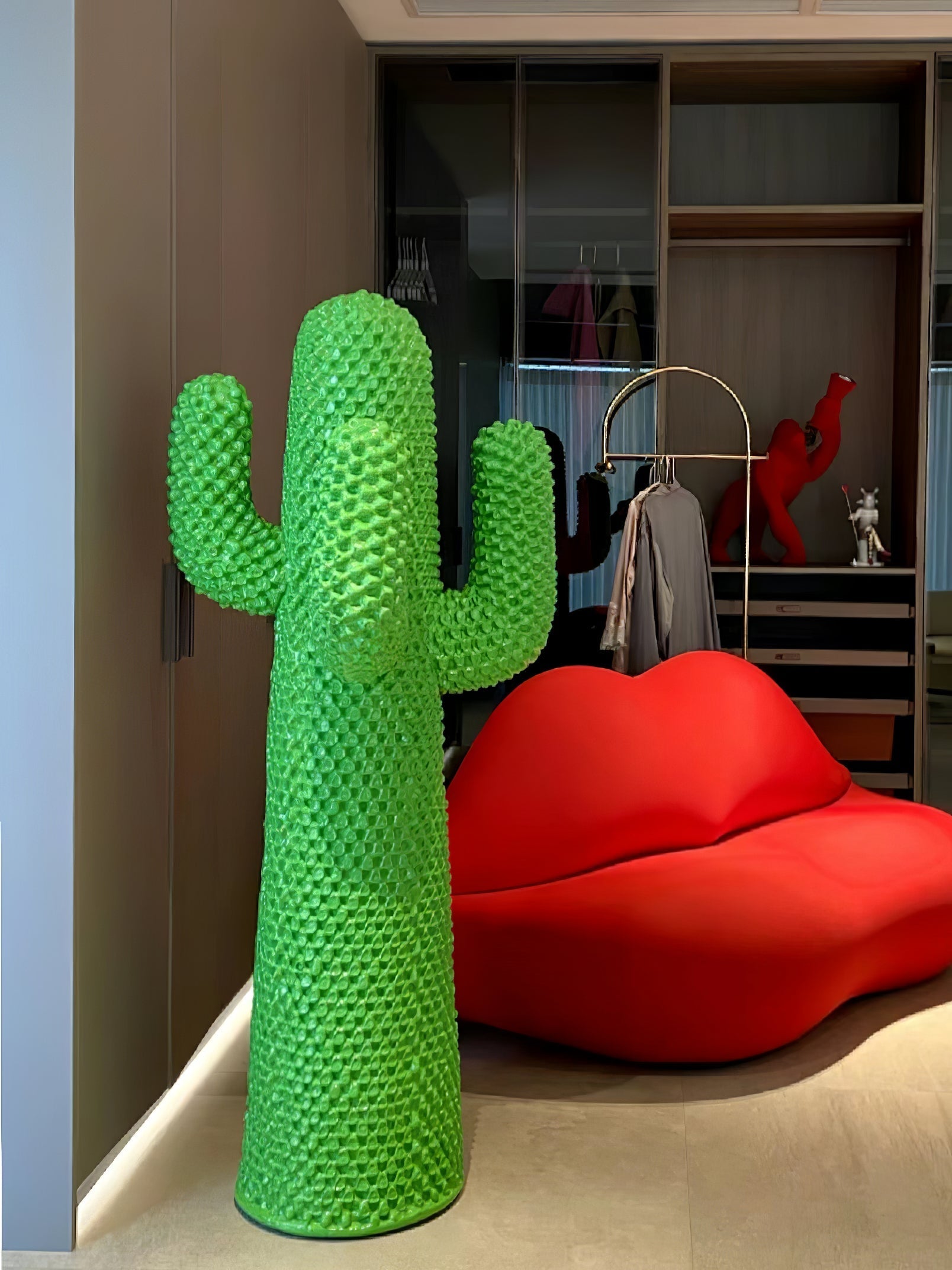 Mello Sculptural Portable Lamp Cactus Coat Rack