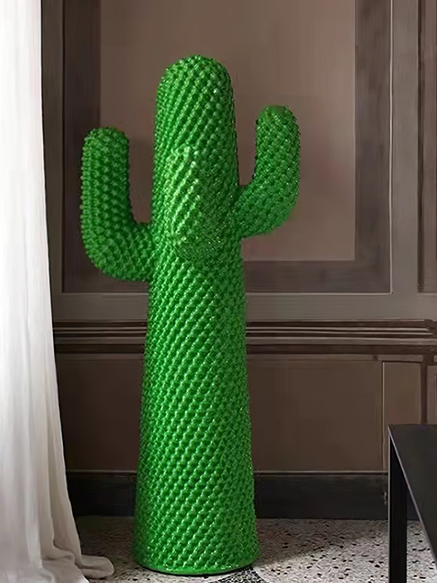 Mello Sculptural Portable Lamp Cactus Coat Rack