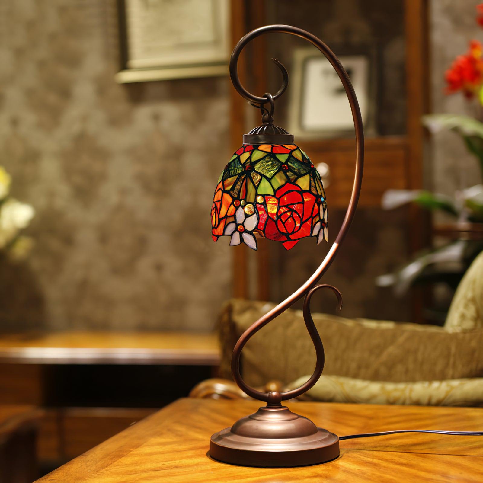 Cal Lighting Cotulla Tiffany Table Lamp 9.8