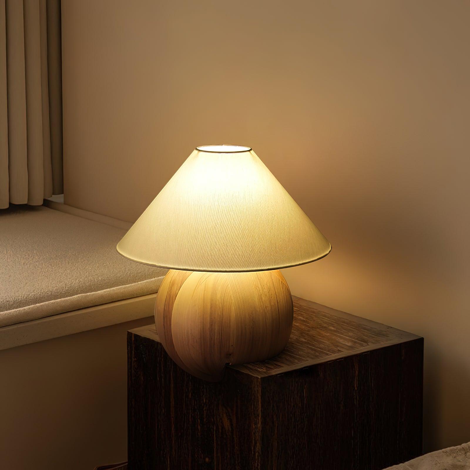 Corner Log Table Lamp 13.8