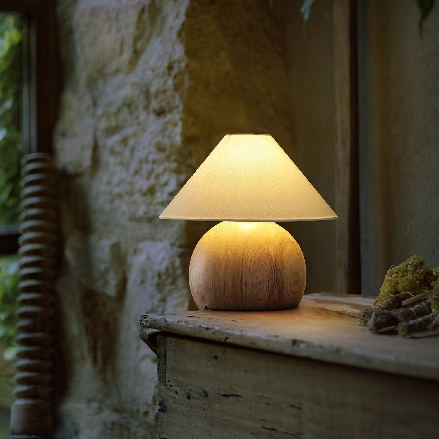 Corner Log Table Lamp 13.8