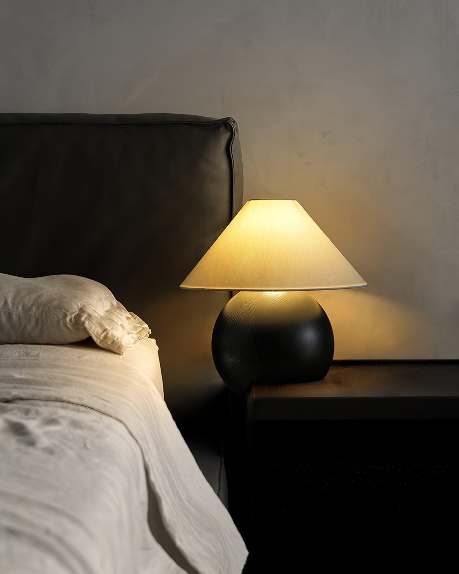 Corner Log Table Lamp 13.8