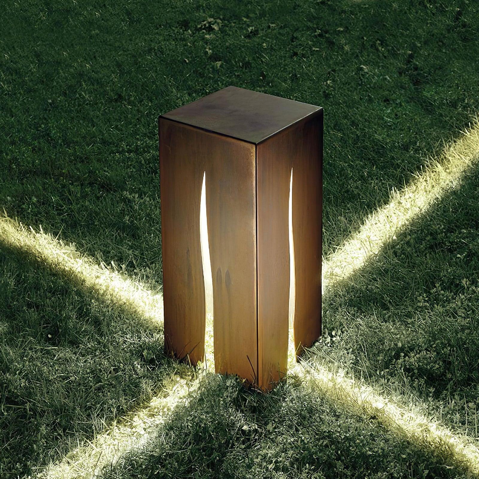 Crack Cube Garden Light Table Lamp