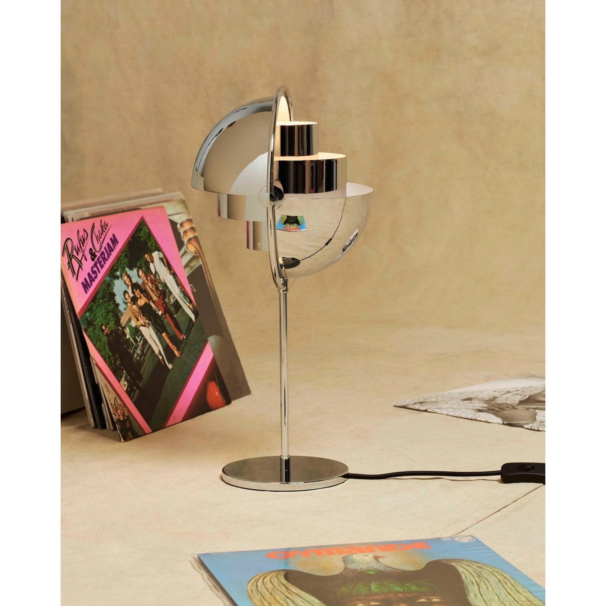 Deformed Ball Table Lamp