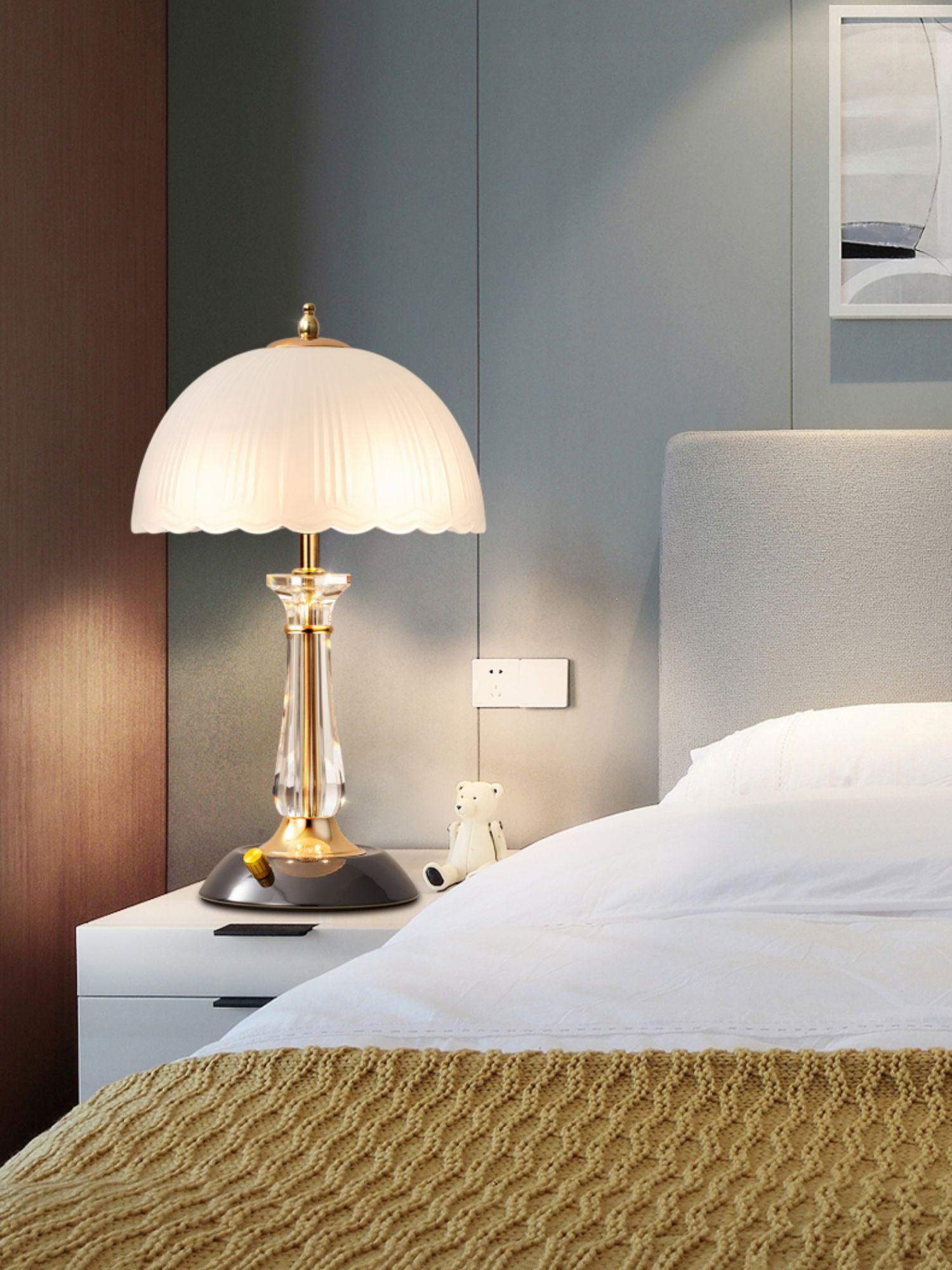 Domed Glass Table Light 9.8