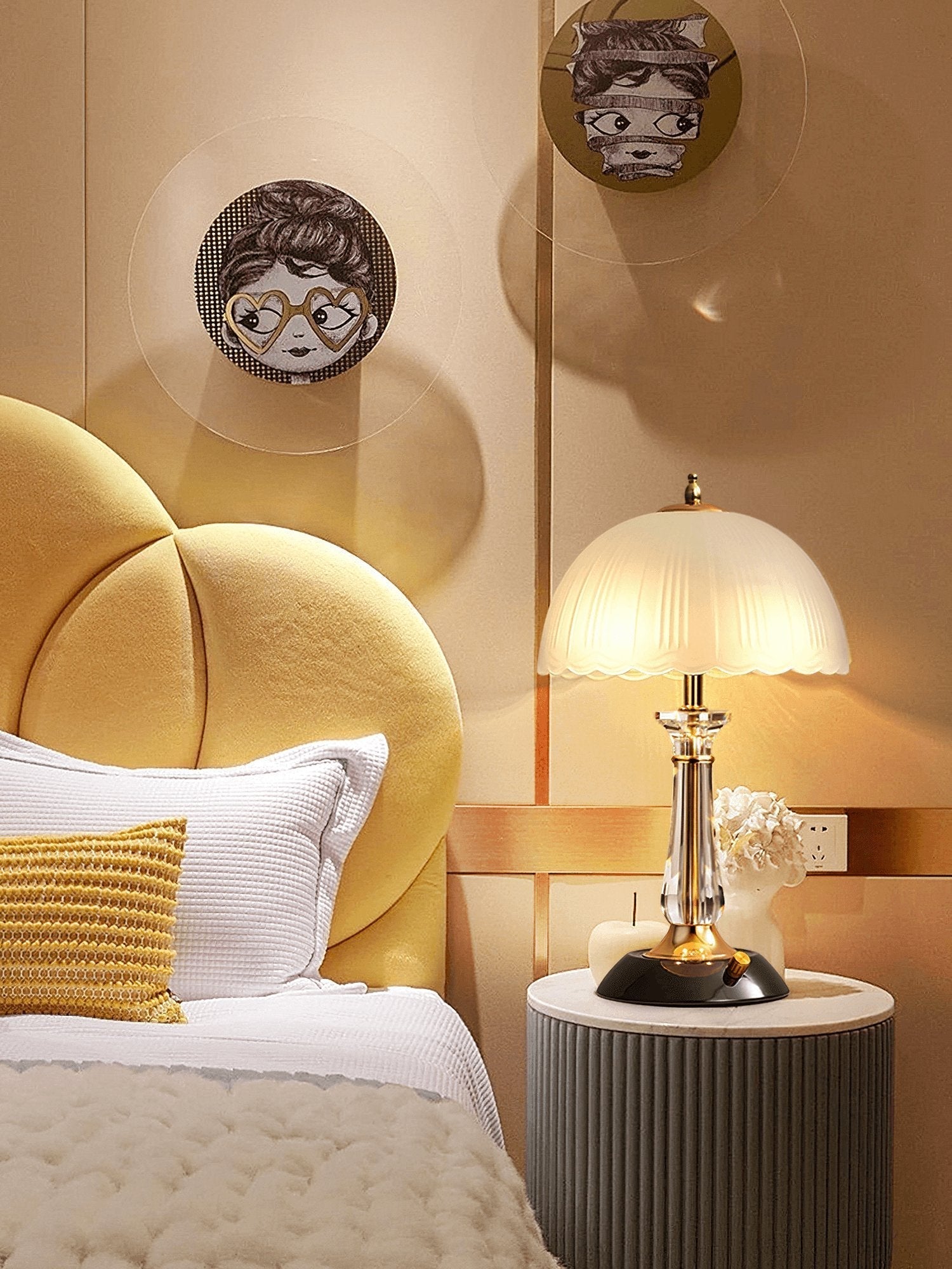 Domed Glass Table Light 9.8