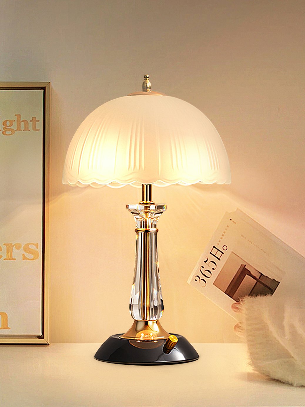 Domed Glass Table Light 9.8