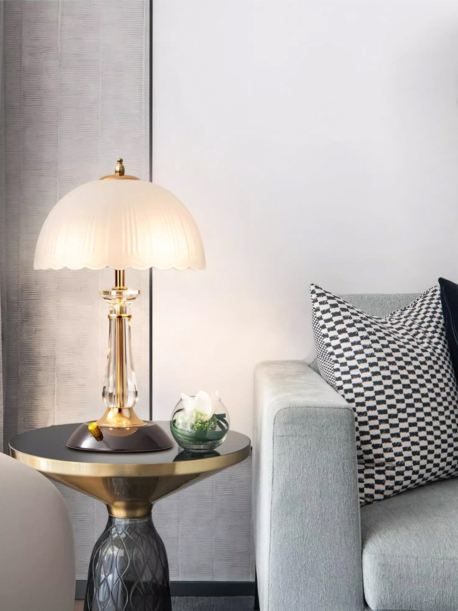 Domed Glass Table Light 9.8