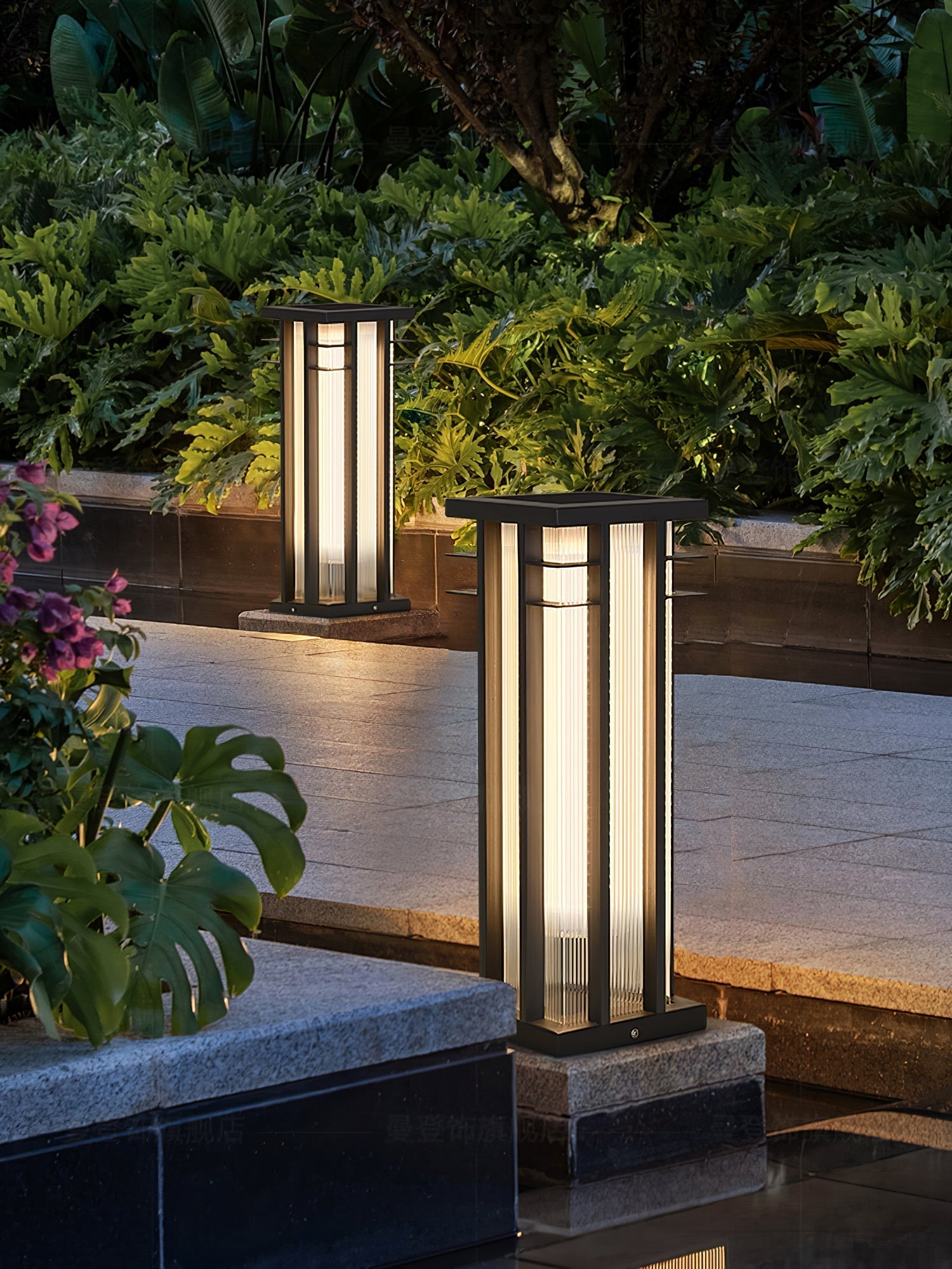 Double Axis Outdoor Post Floor Lamp