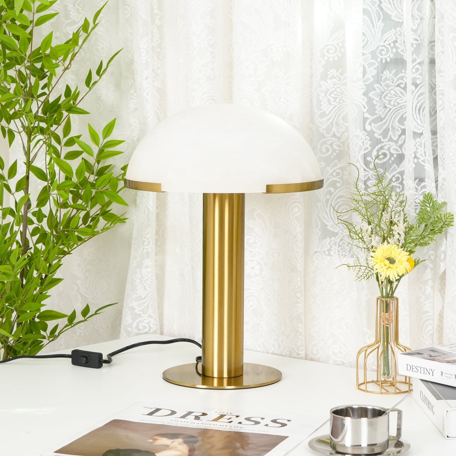 Elegance Alabaster Portable Lamp Table Lamp