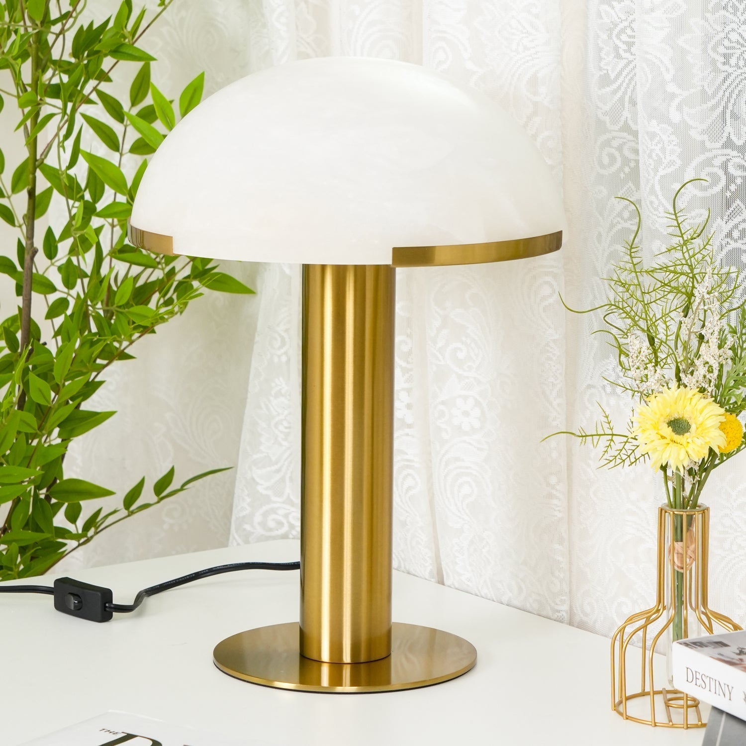 Elegance Alabaster Portable Lamp Table Lamp