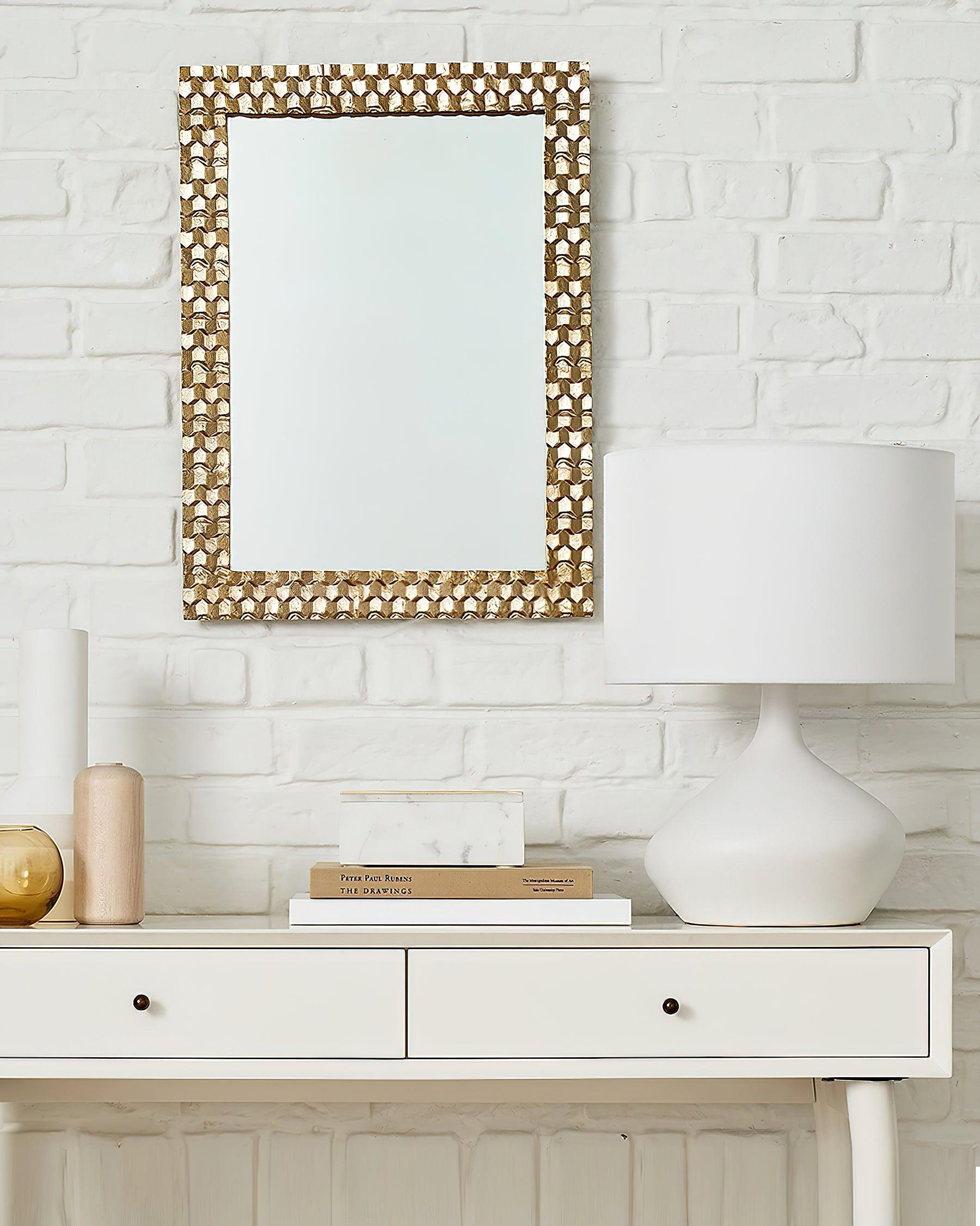 Ember Vase Table Lamp