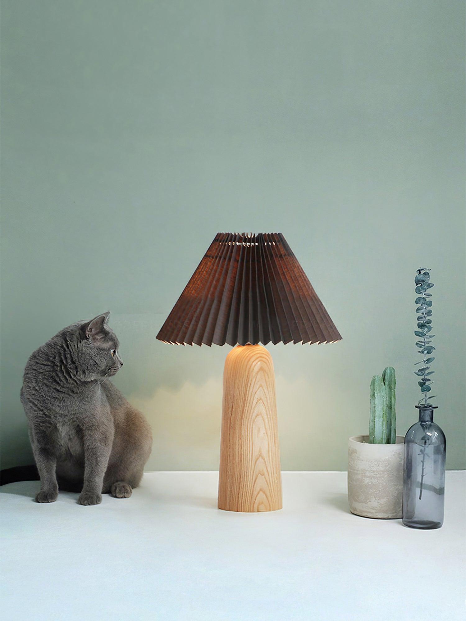 Facet Accent Lamp Table Lamp