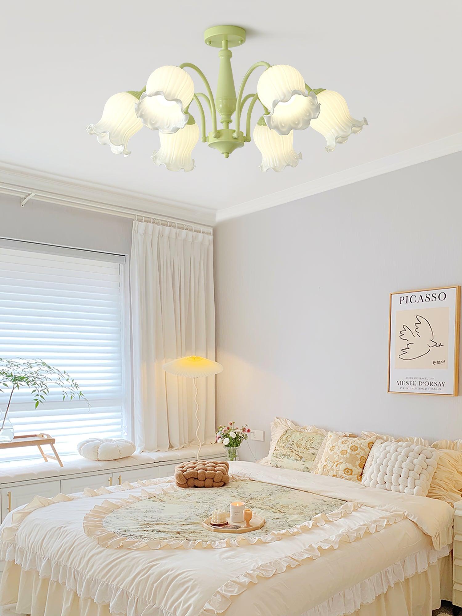 Fantasy Lily Chandelier