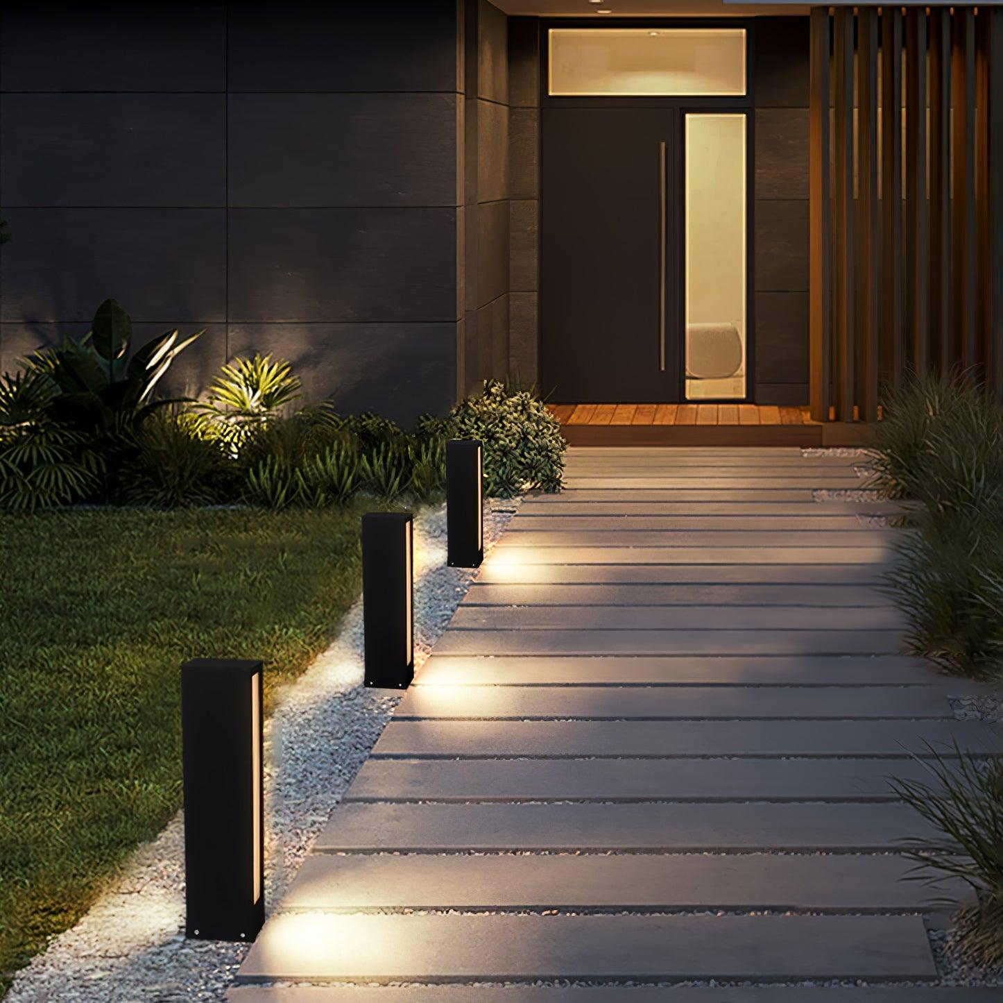 Faro Outdoor Post Floor Lamp