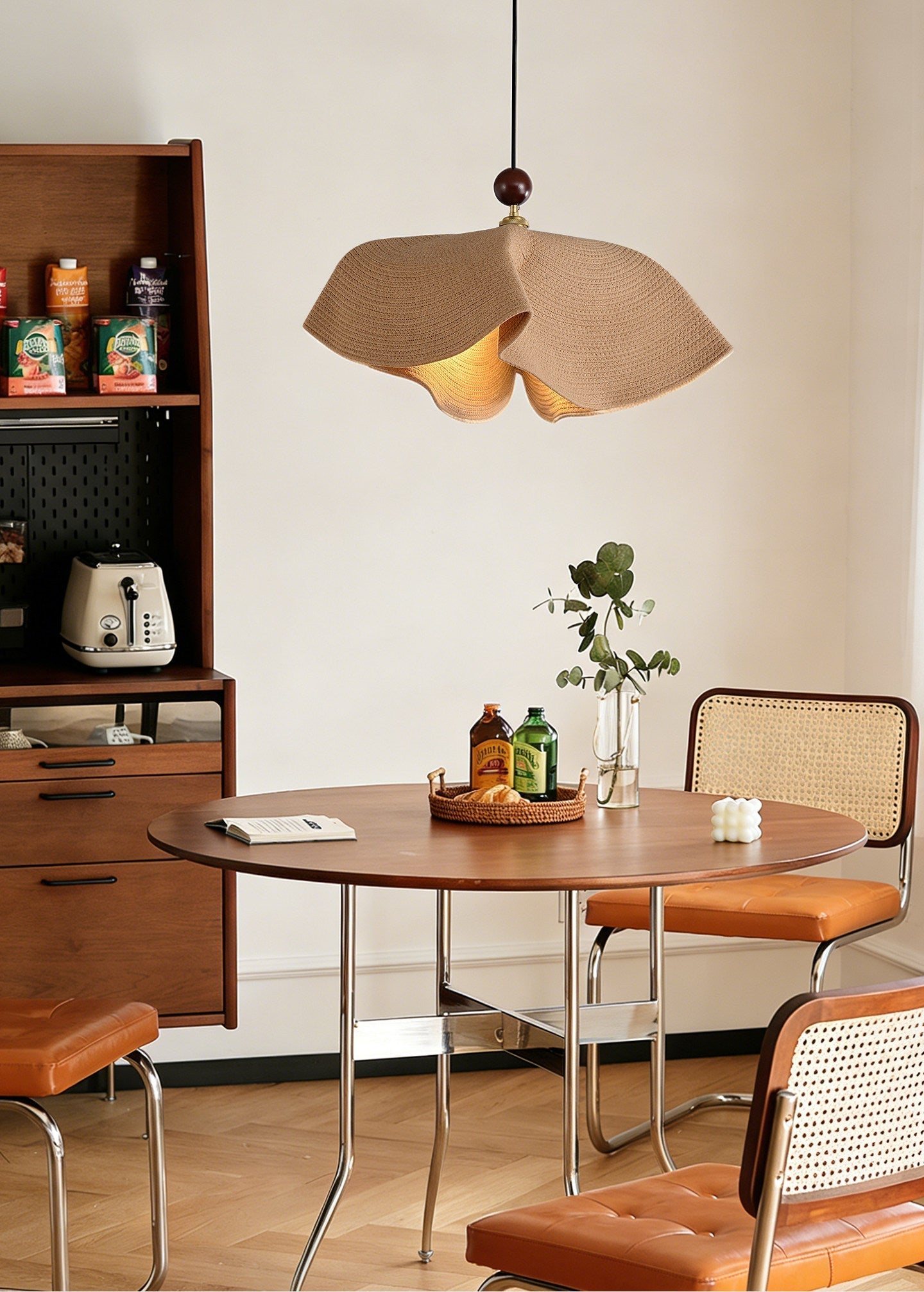 Floral Weave Pendant Lamp