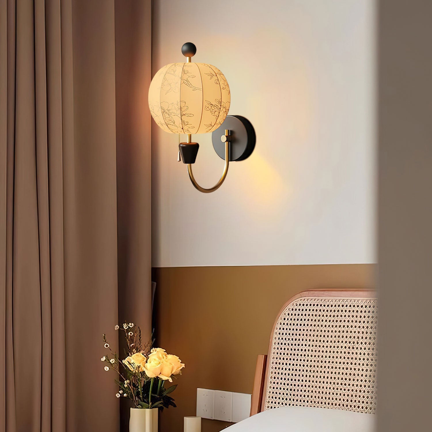 Flower Ball Wall Lamp 8.7