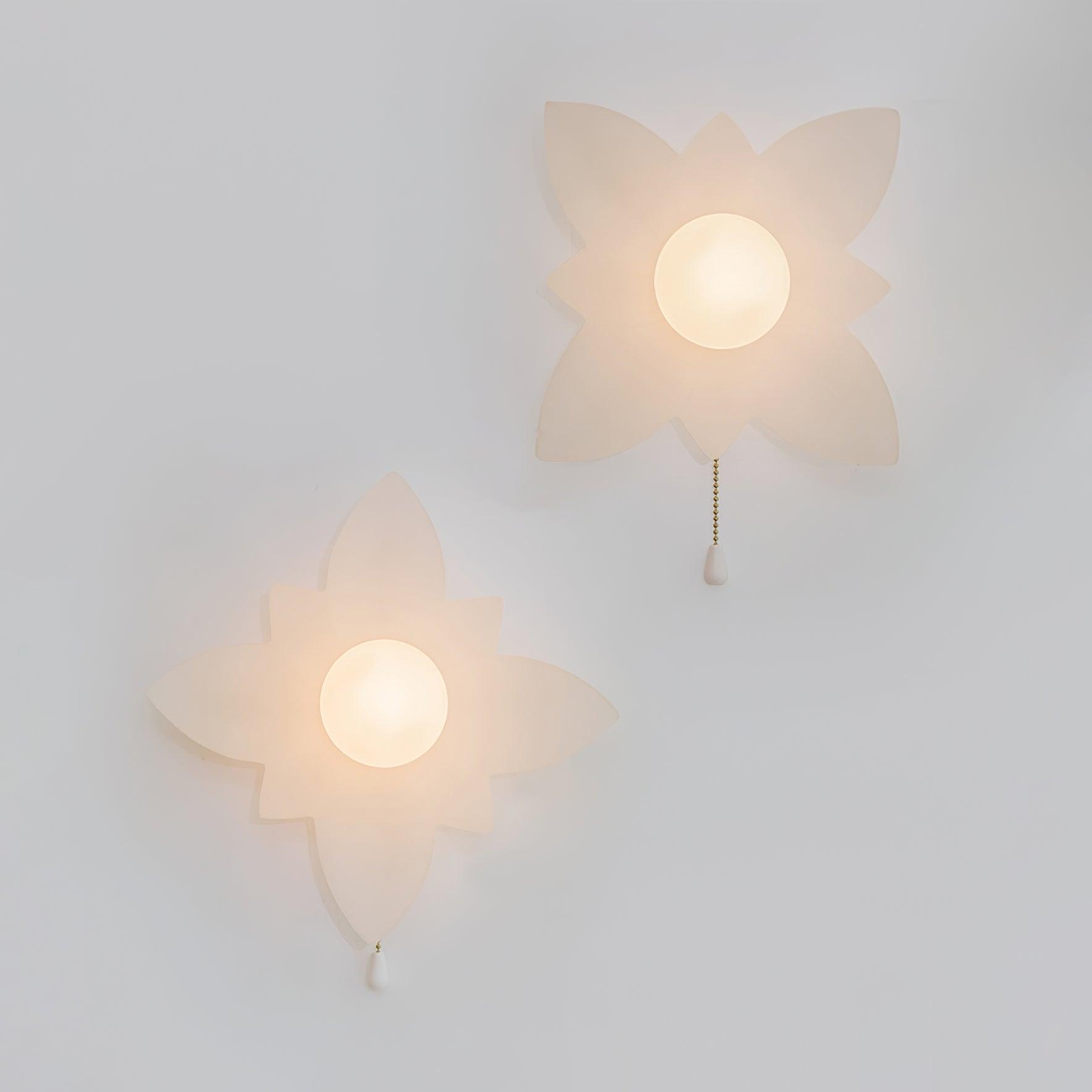 Flowers Wall-Mounted Lamp