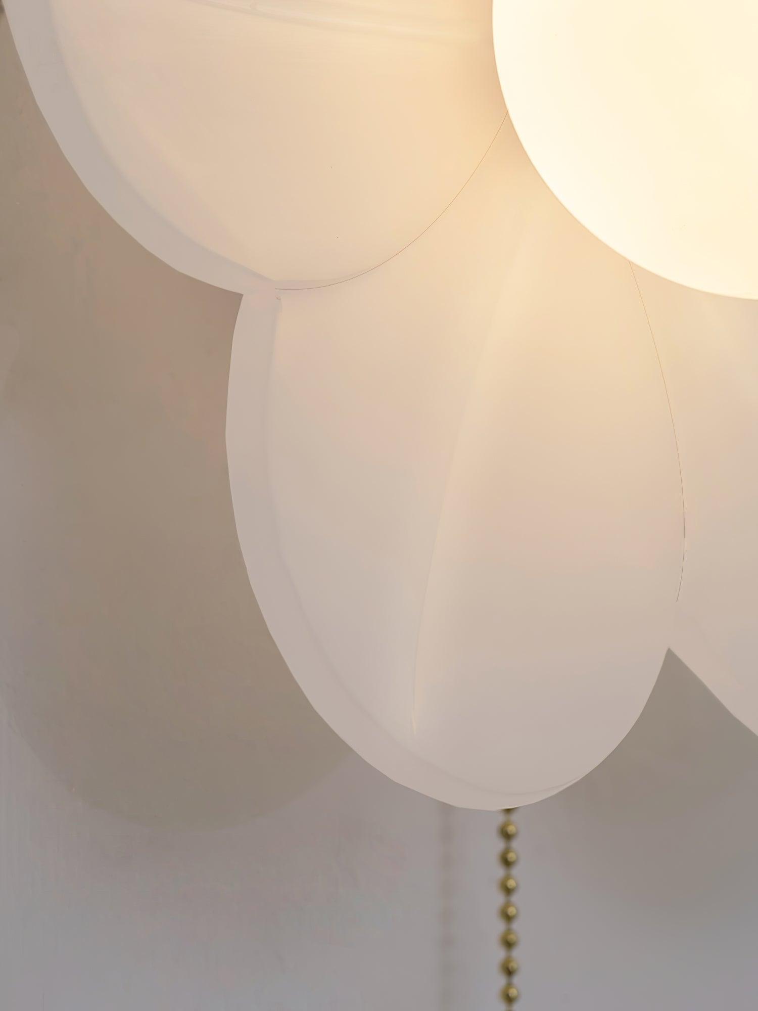 Flowers Wall-Mounted Lamp