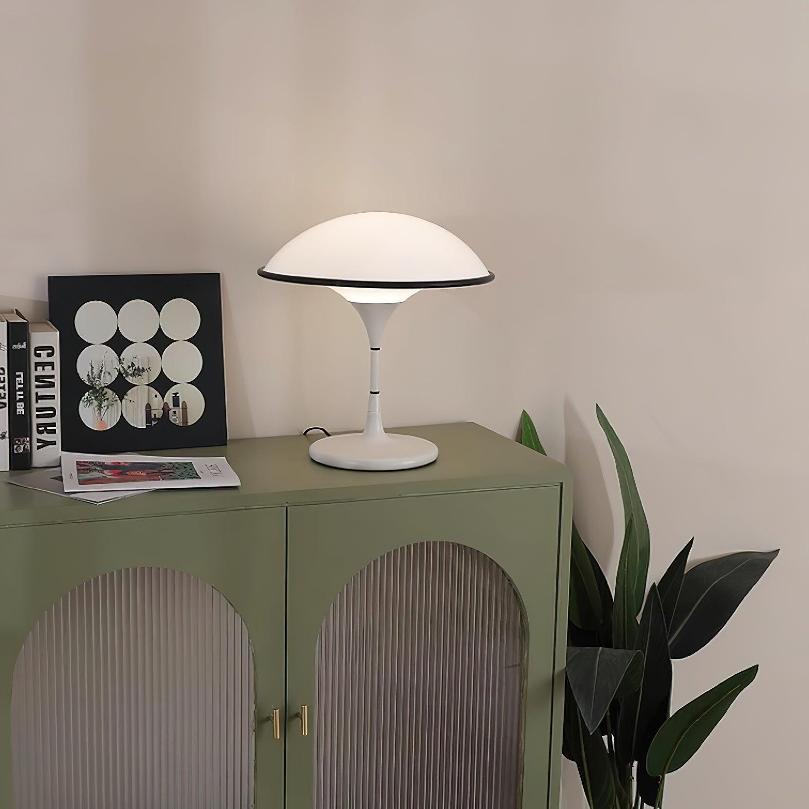 Foggy Saucer Table Lamp 15.7