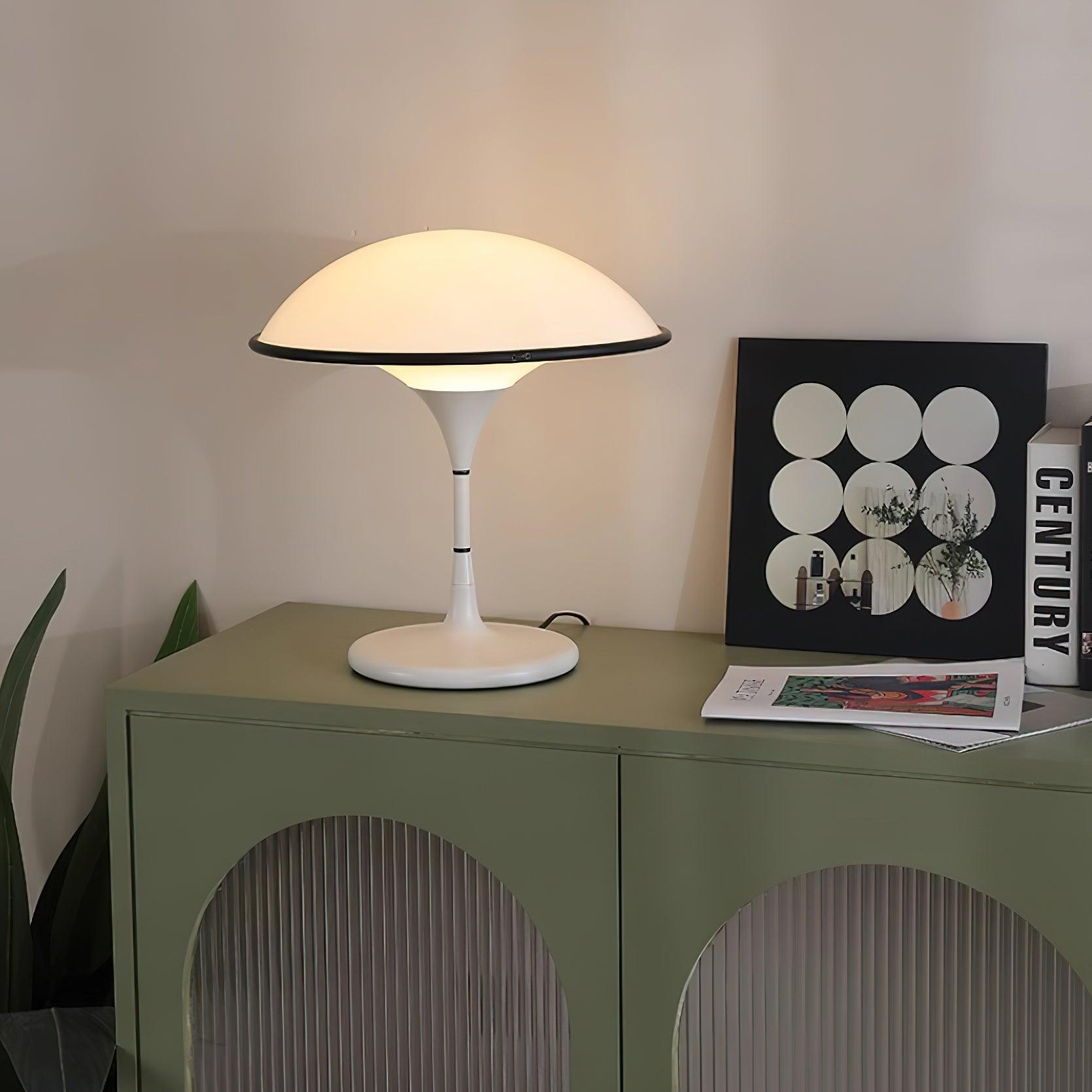 Foggy Saucer Table Lamp 15.7