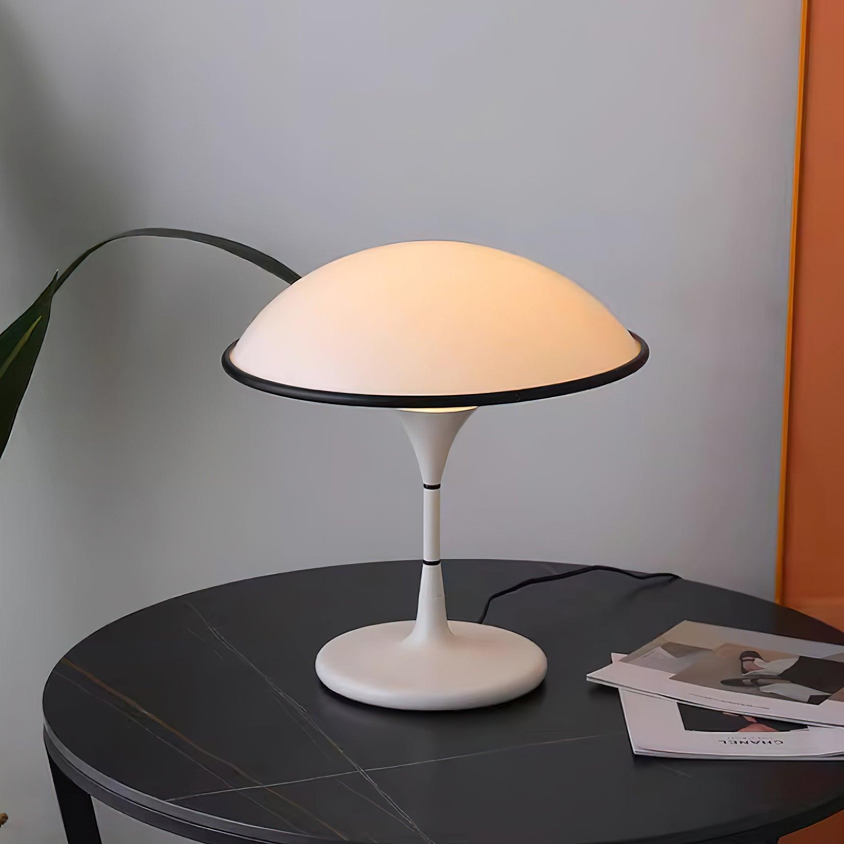 Foggy Saucer Table Lamp 15.7