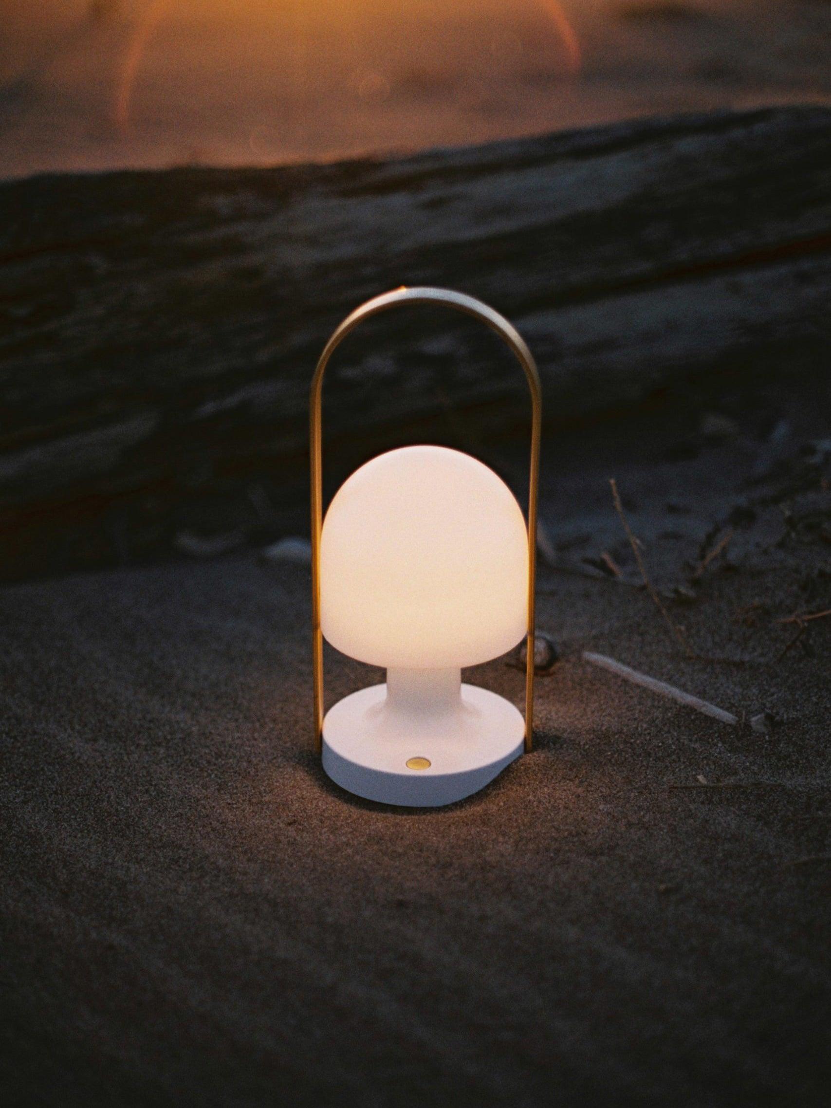 Follow Me Table Light, Bedside Table Lamp, detail 48