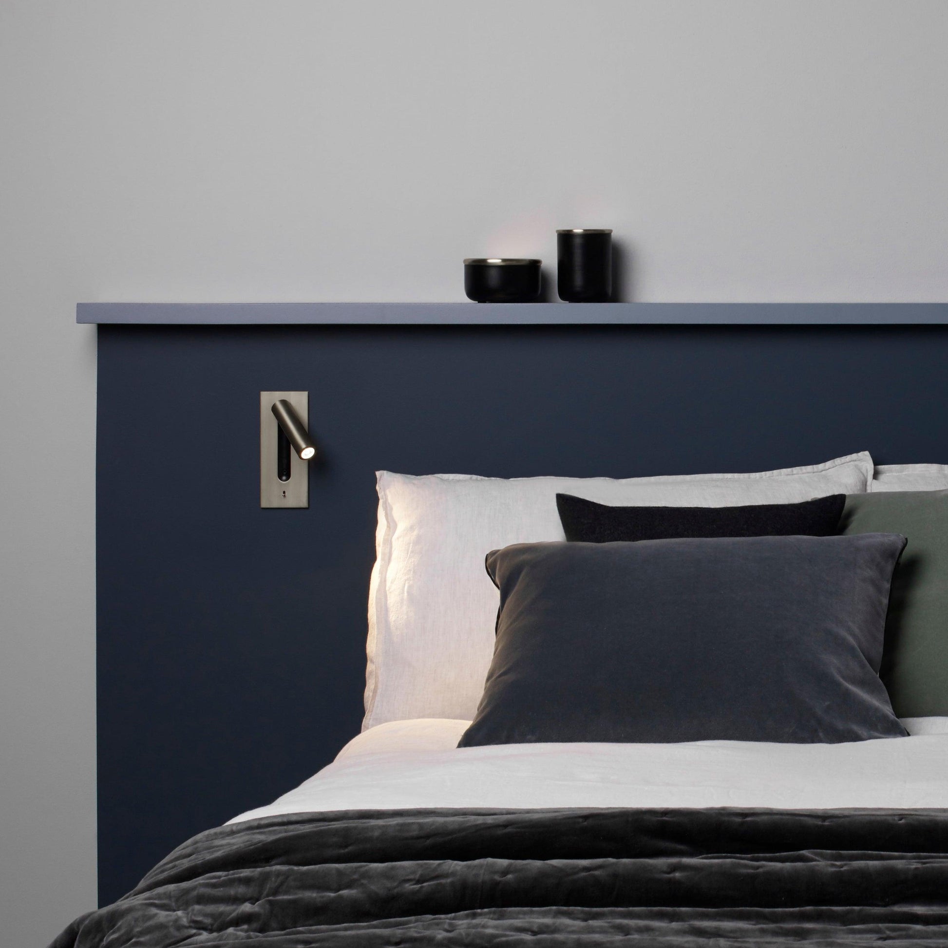 Folded Back Bedside Lamp bracket Wall Light, Bedside Table Lamp, detail 4