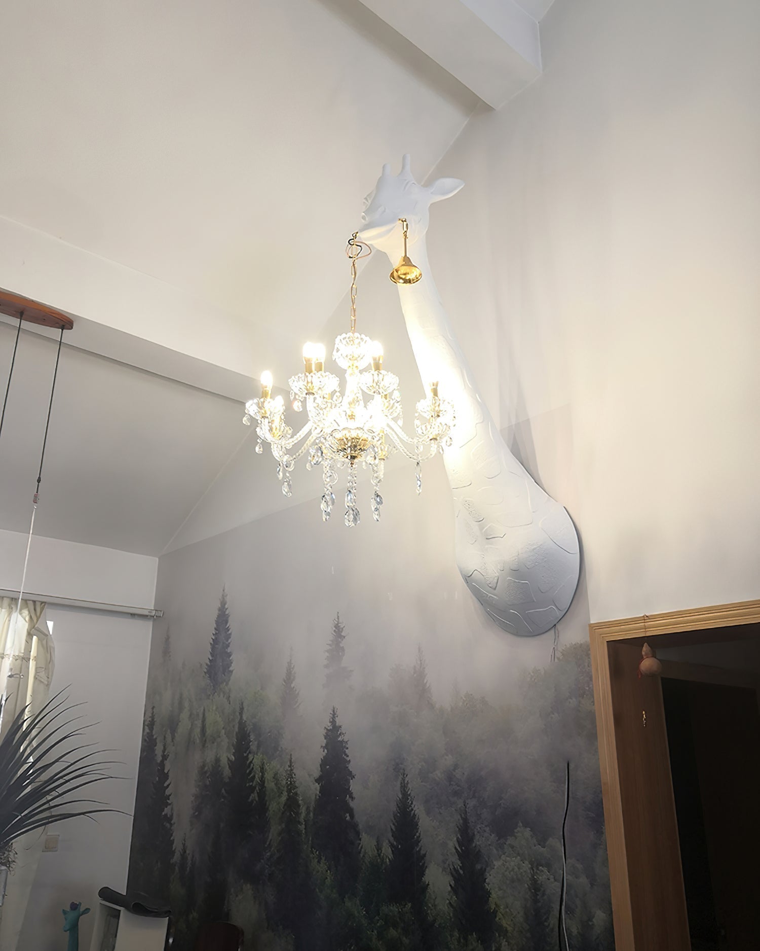 Giraffe Royale Wall Light, Hardwired Wall Sconce, detail 12
