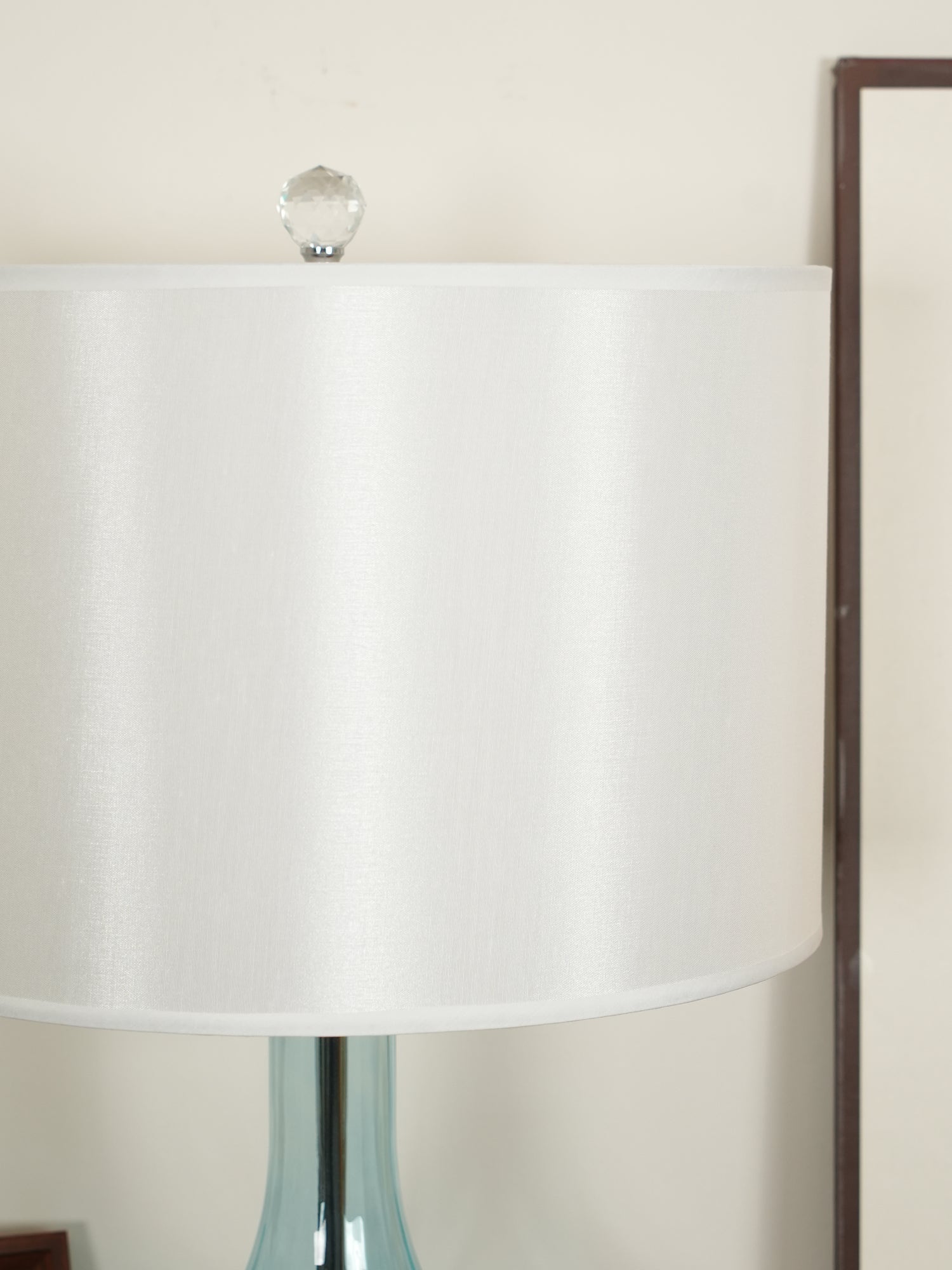 Hagano Bedside Lamp Table Lamp