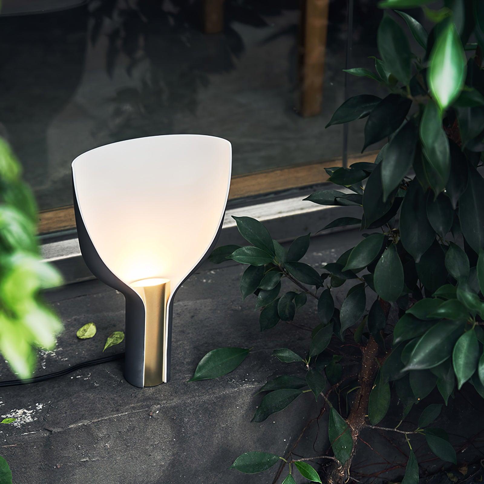 Half-Funnel Table Lamp