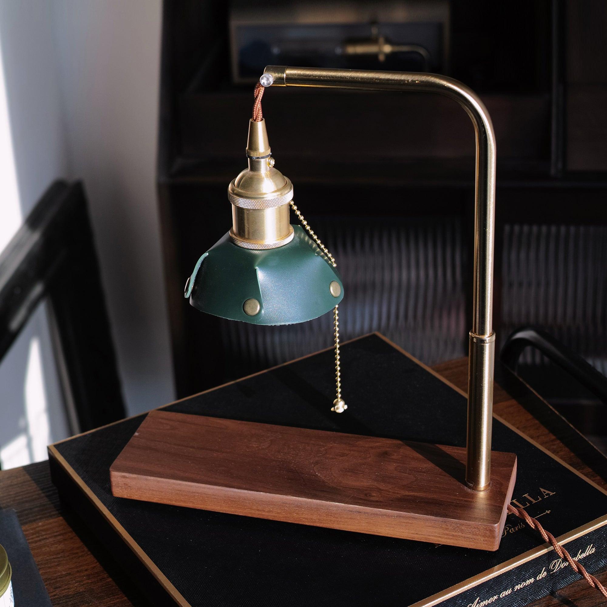 Harnik Retro Side Table Lamp