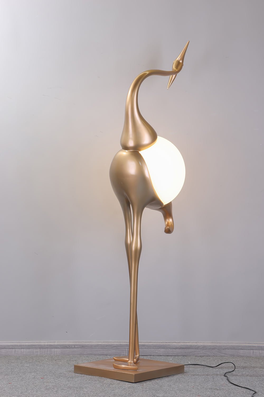 Heron Sculpture Floor Lamp detail view 19