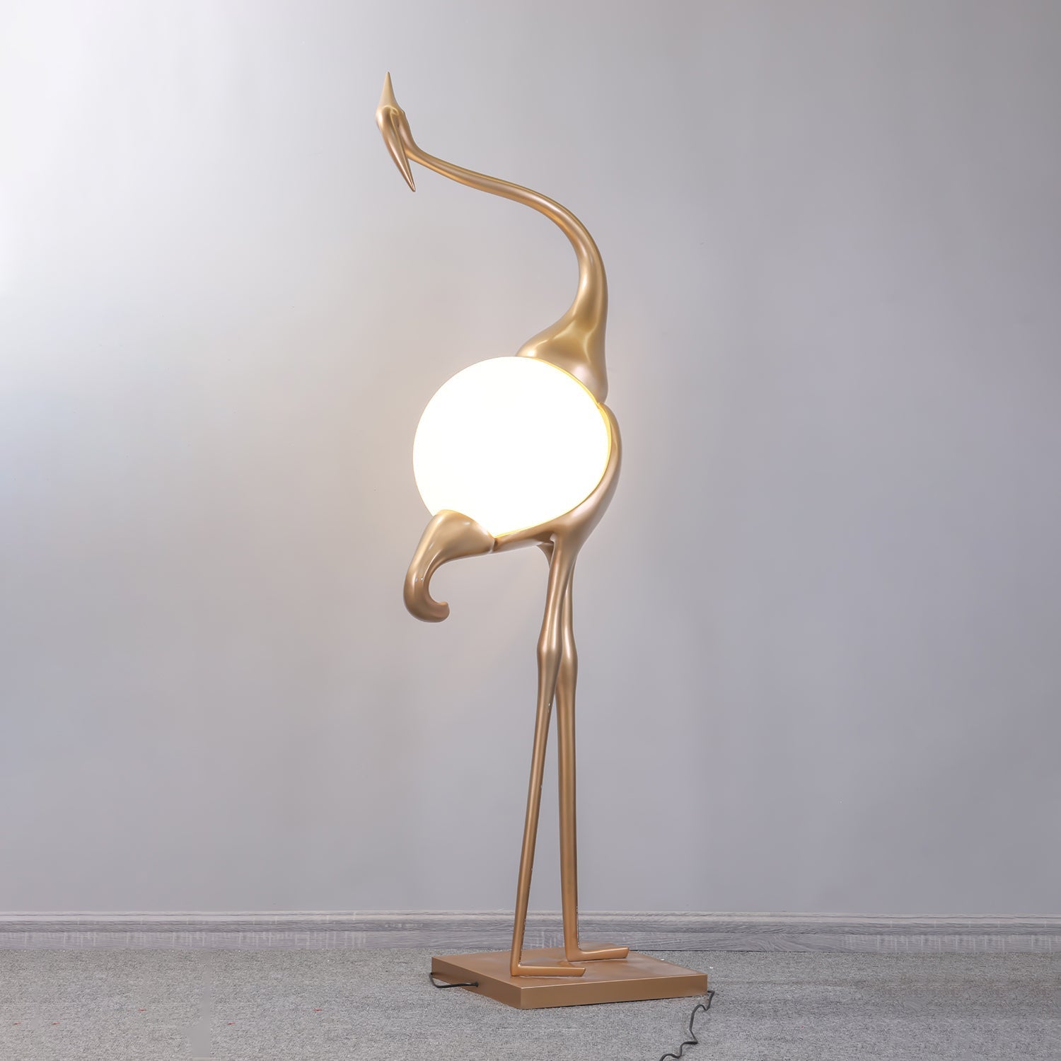 Heron Sculpture Floor Lamp detail view 23